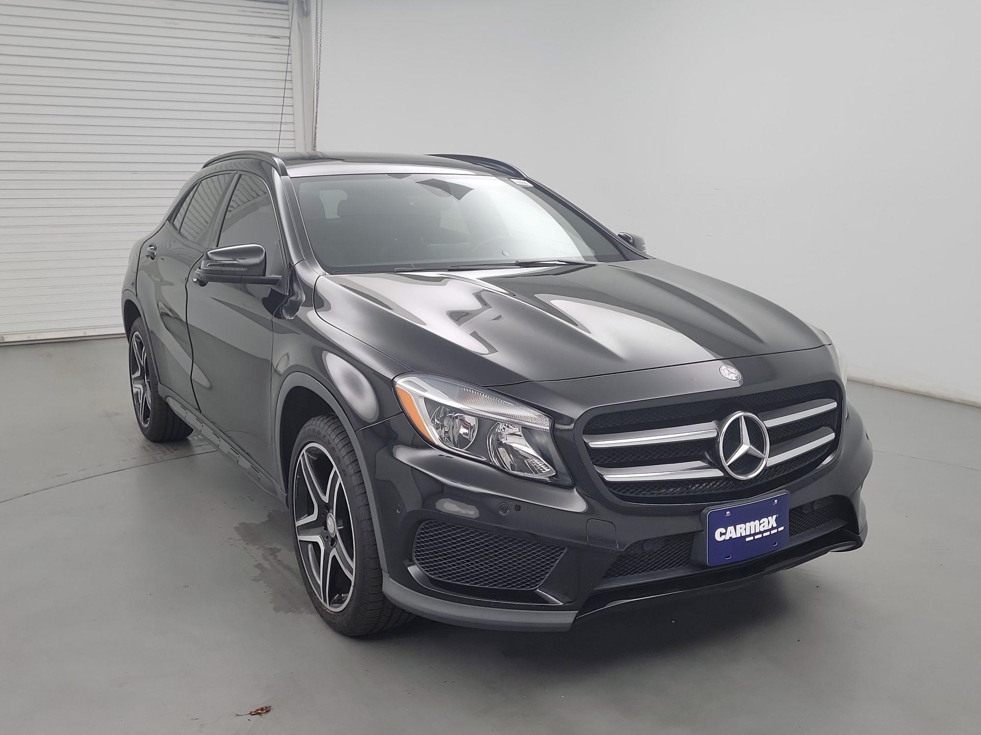 Thumbnail: 2016 Mercedes-Benz GLA - 1
