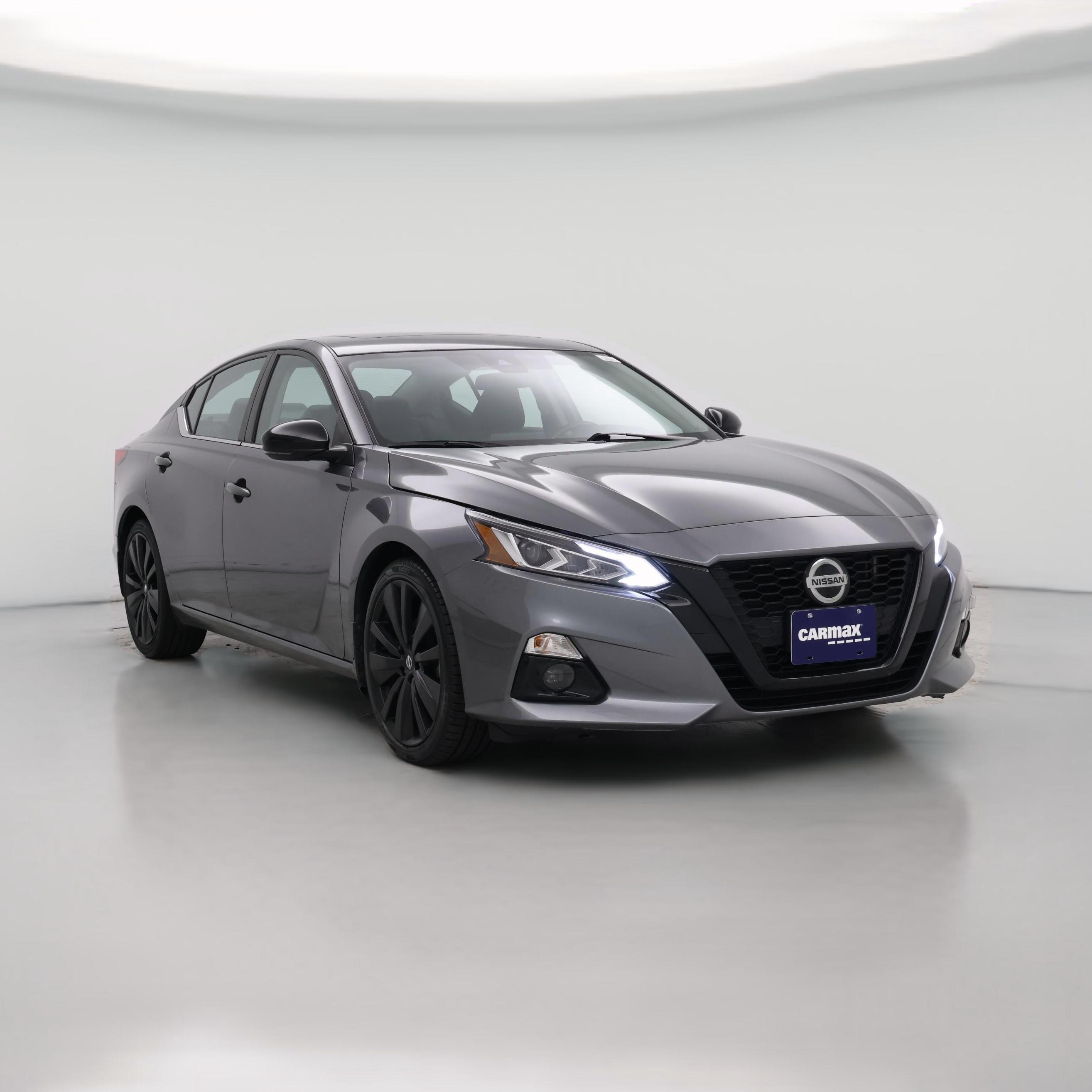 Thumbnail: 2022 Nissan Altima - 1