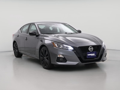 Gray 2022 Nissan Altima SR