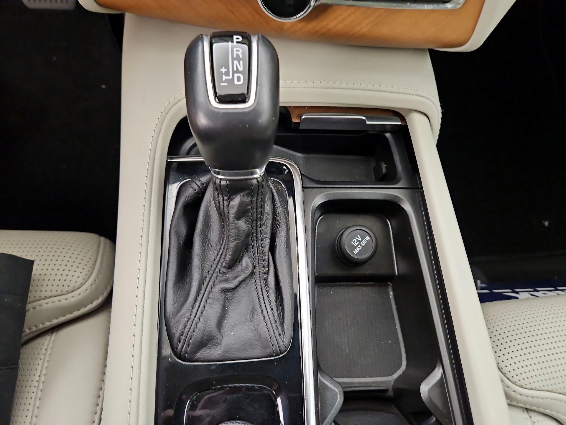 Thumbnail: 2018 Volvo XC90 - 18