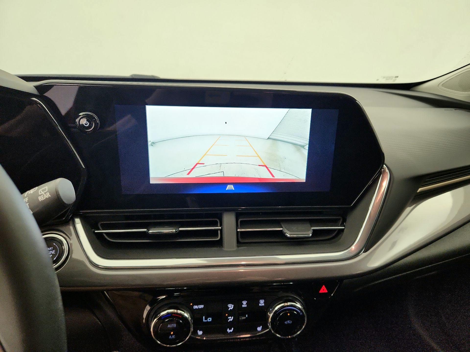 Thumbnail: 2024 Chevrolet Trax - 14