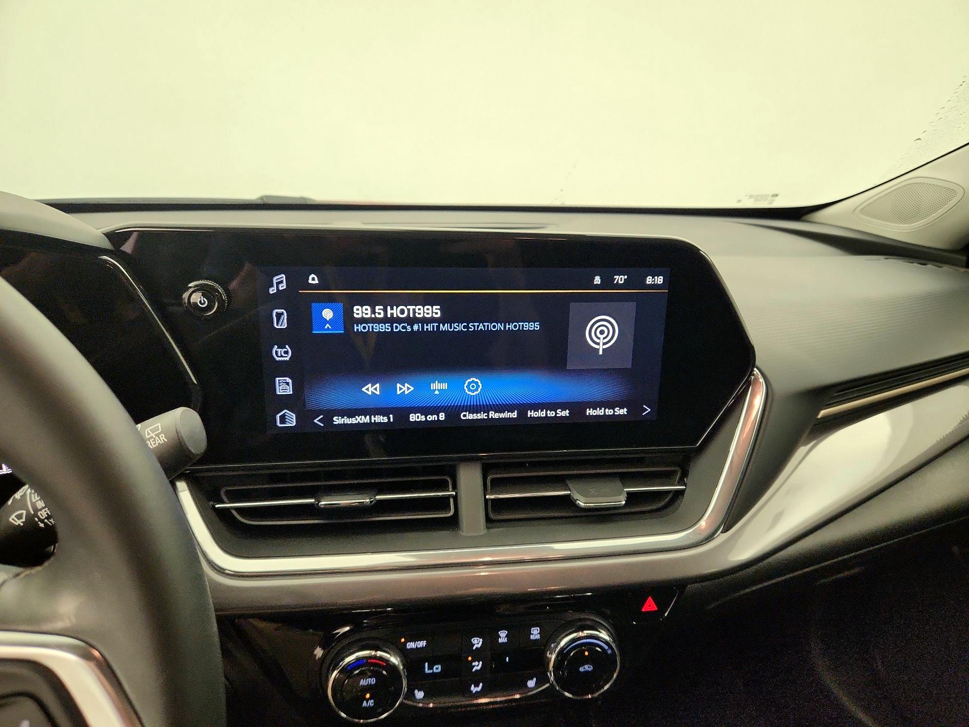 Thumbnail: 2024 Chevrolet Trax - 15