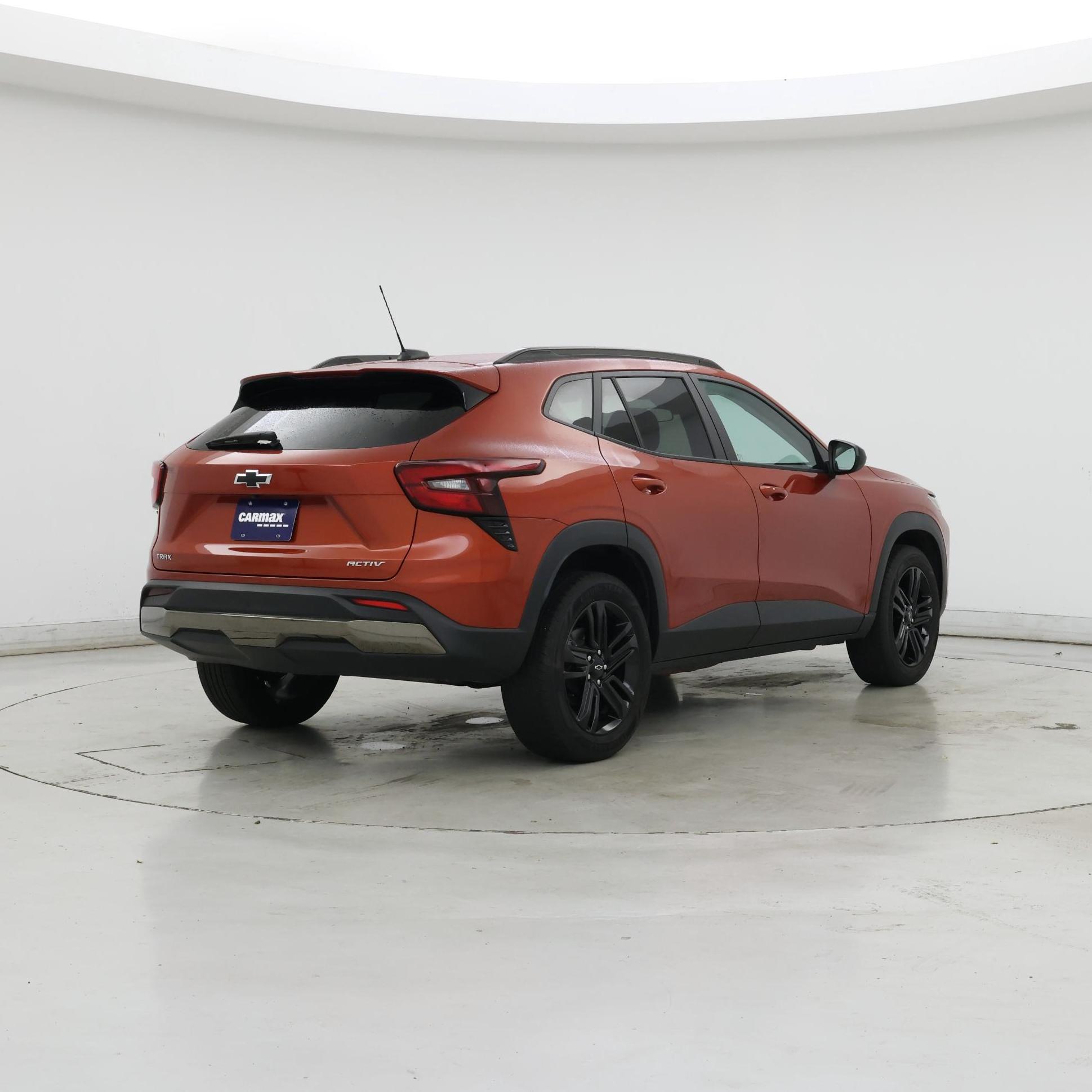 Thumbnail: 2024 Chevrolet Trax - 8
