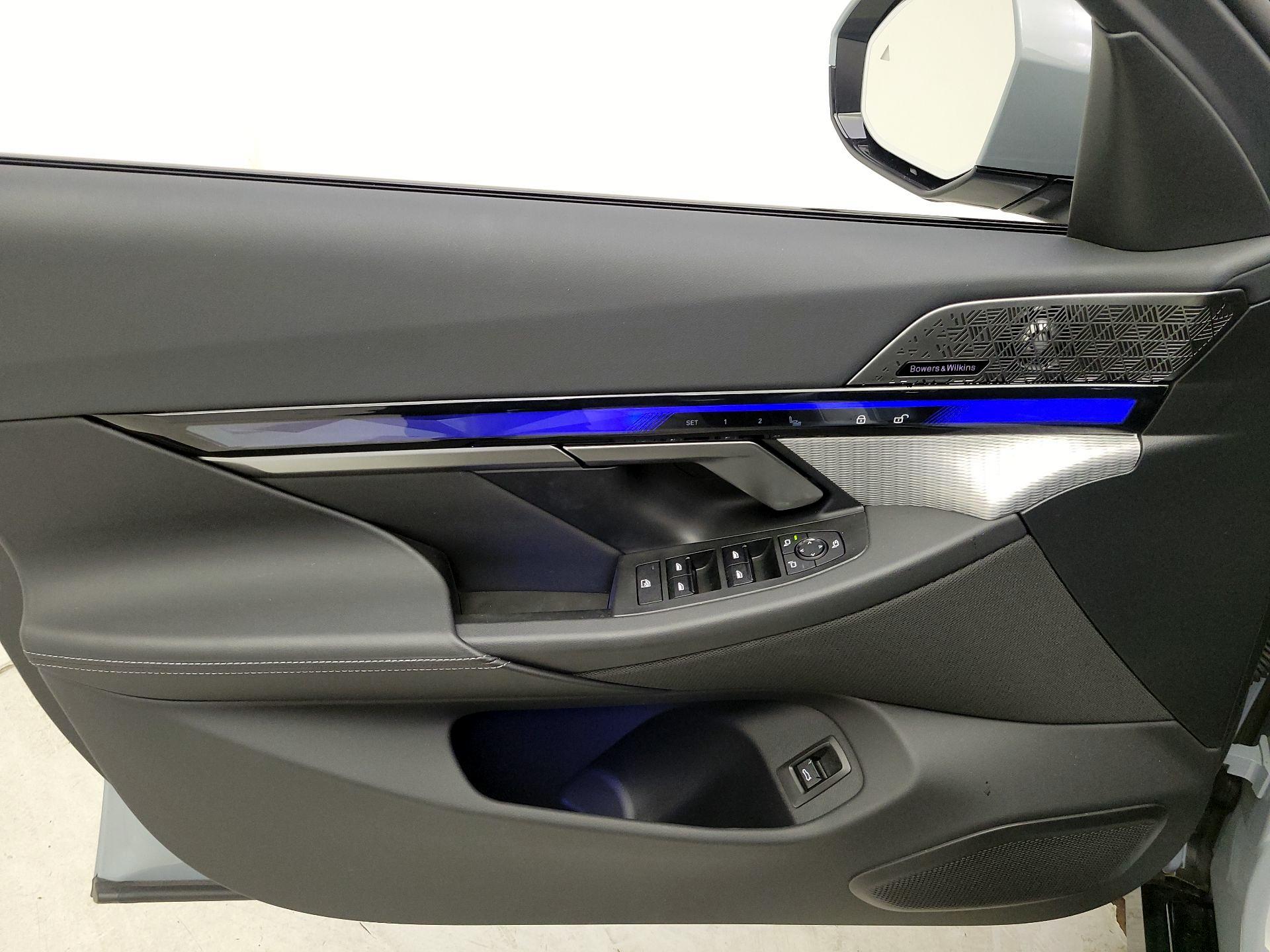 Thumbnail: 2024 BMW i5 - 12