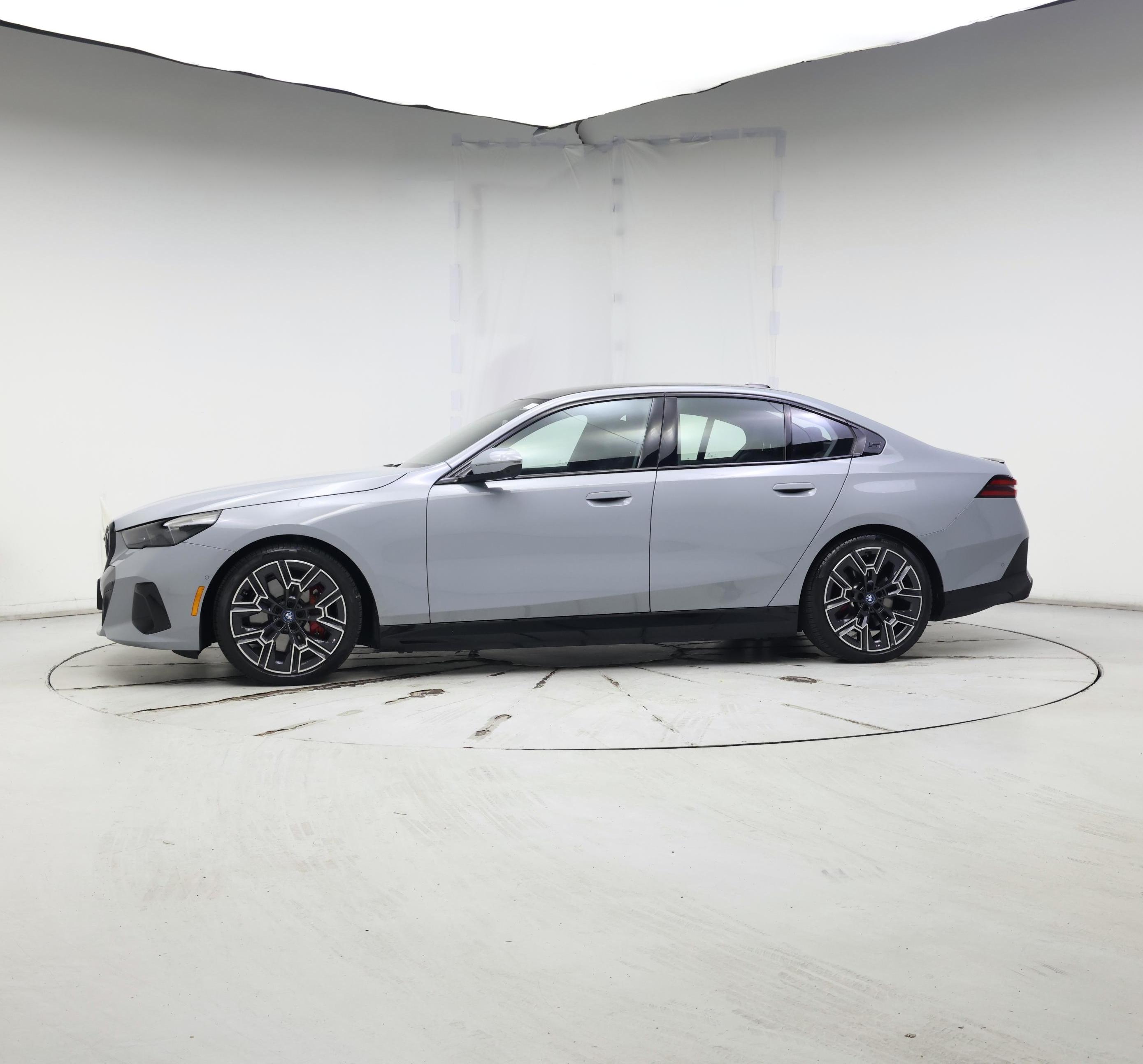 Thumbnail: 2024 BMW i5 - 3