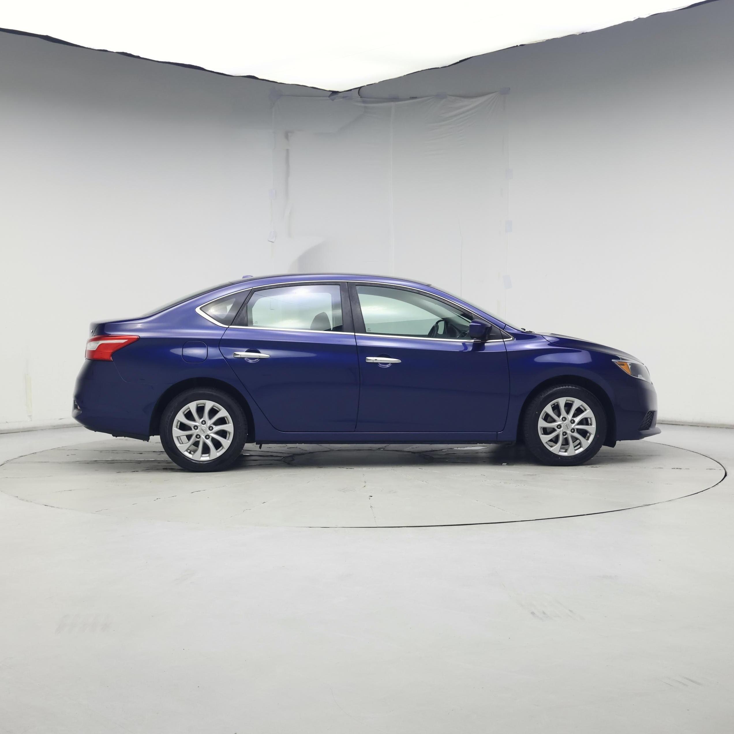 Thumbnail: 2018 Nissan Sentra - 7