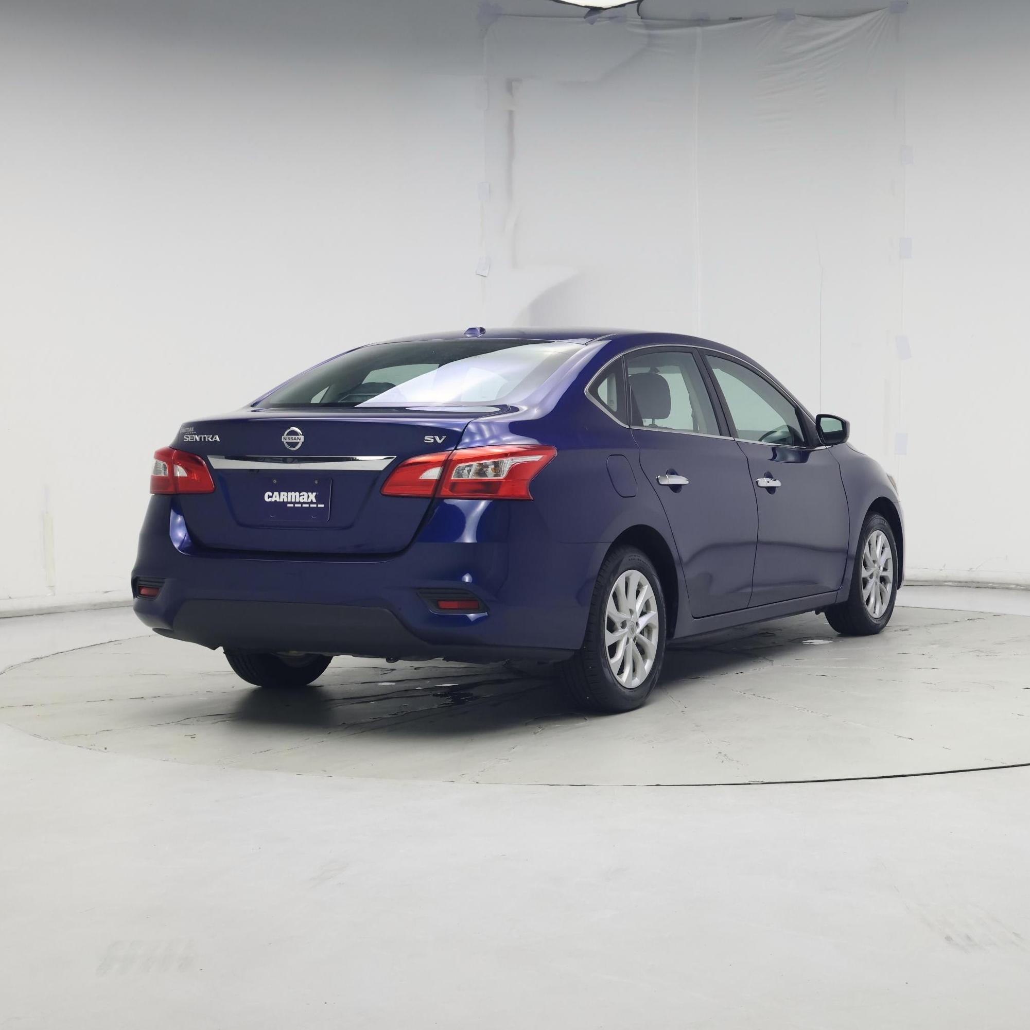 Thumbnail: 2018 Nissan Sentra - 8
