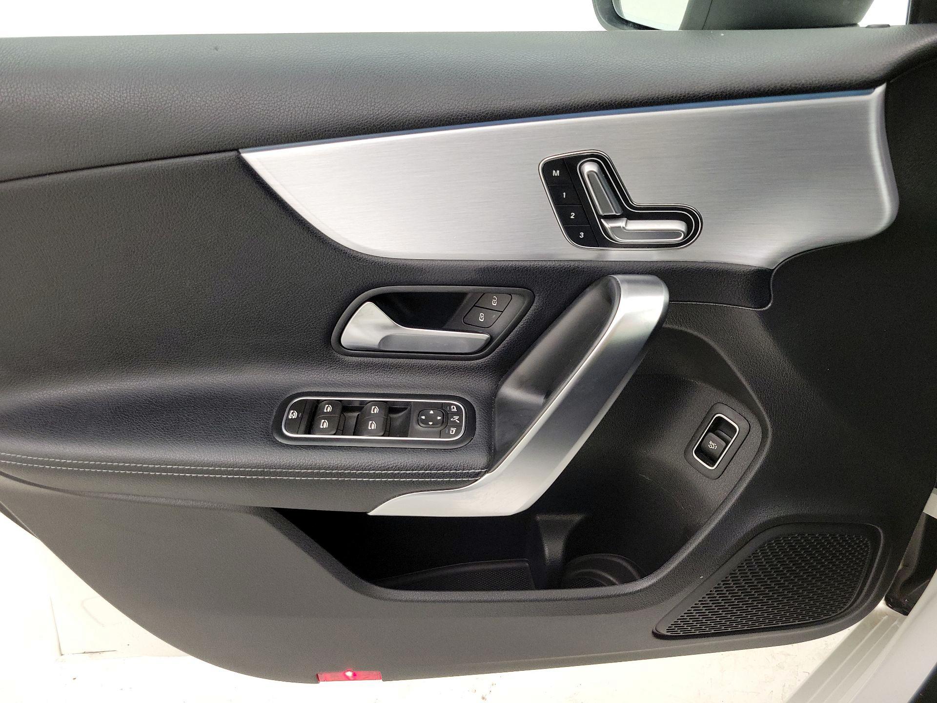 Thumbnail: 2021 Mercedes-Benz A-Class - 12