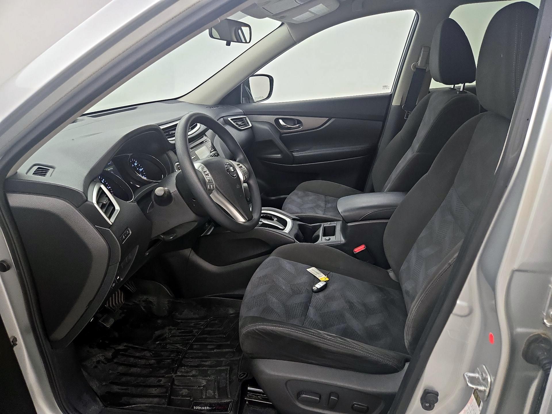 Thumbnail: 2015 Nissan Rogue - 11