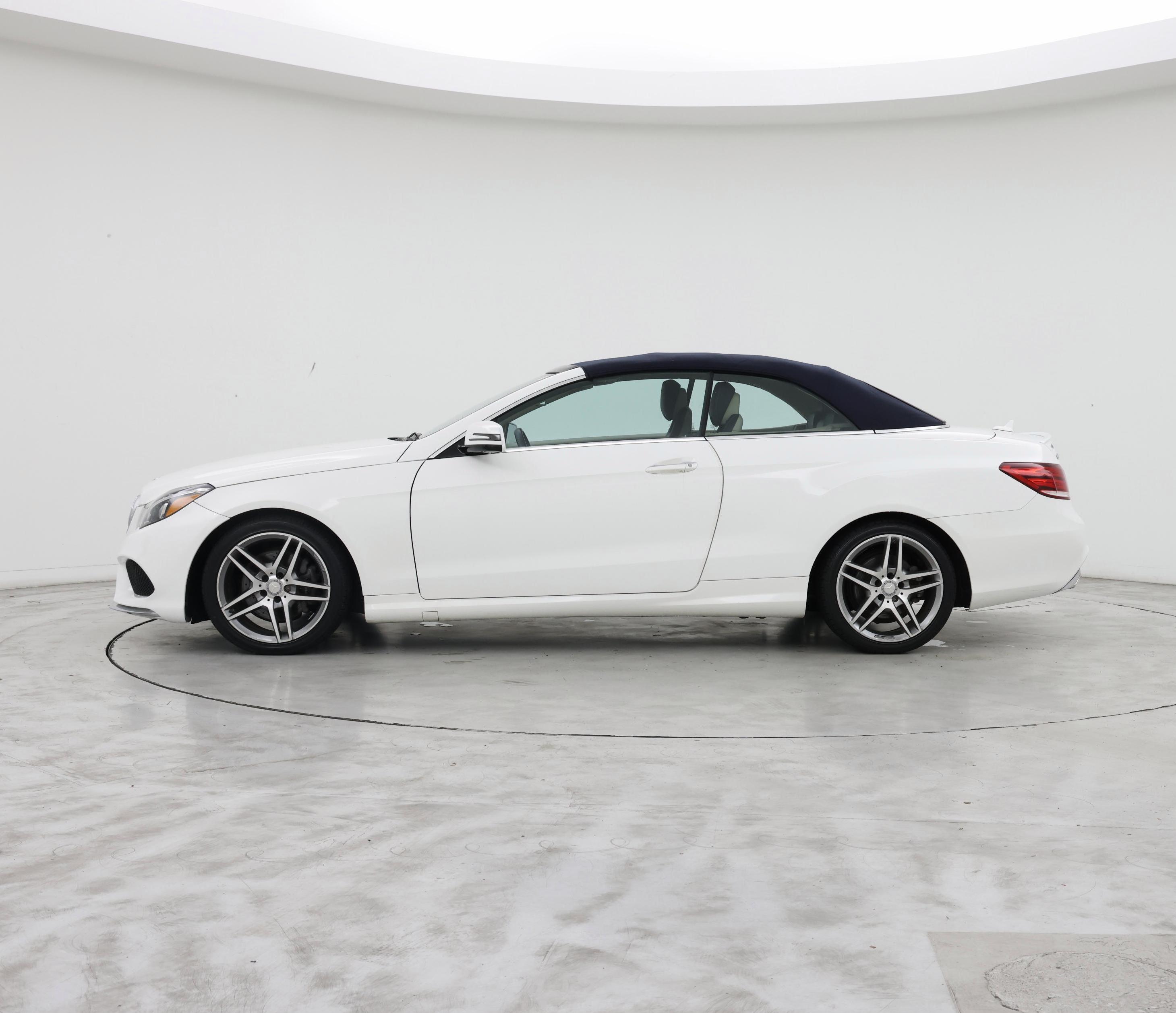 Thumbnail: 2016 Mercedes-Benz E-Class - 3
