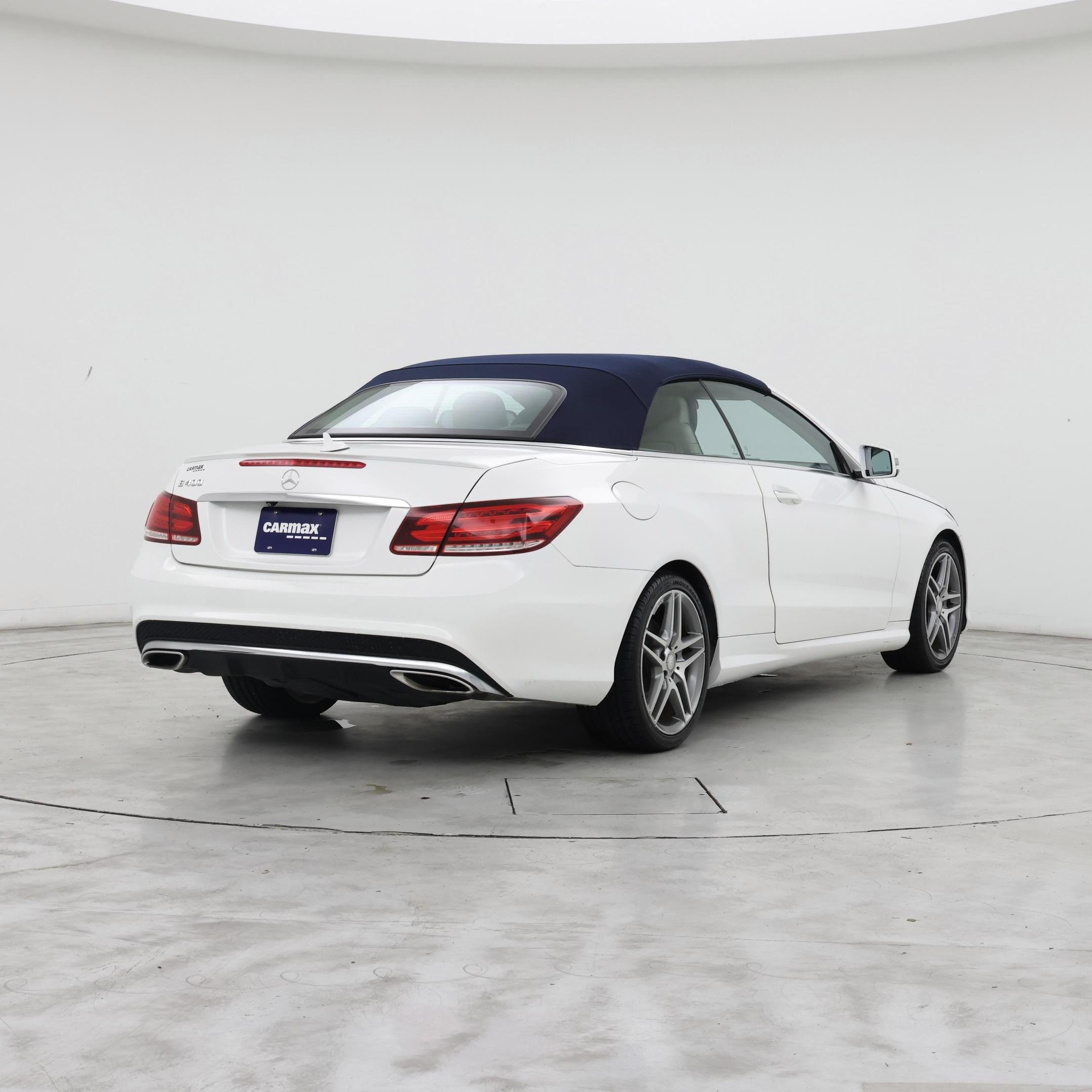 Thumbnail: 2016 Mercedes-Benz E-Class - 8