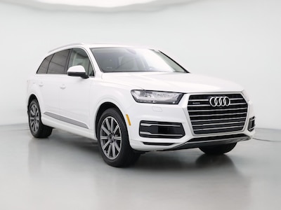 White 2019 Audi Q7 Premium Plus