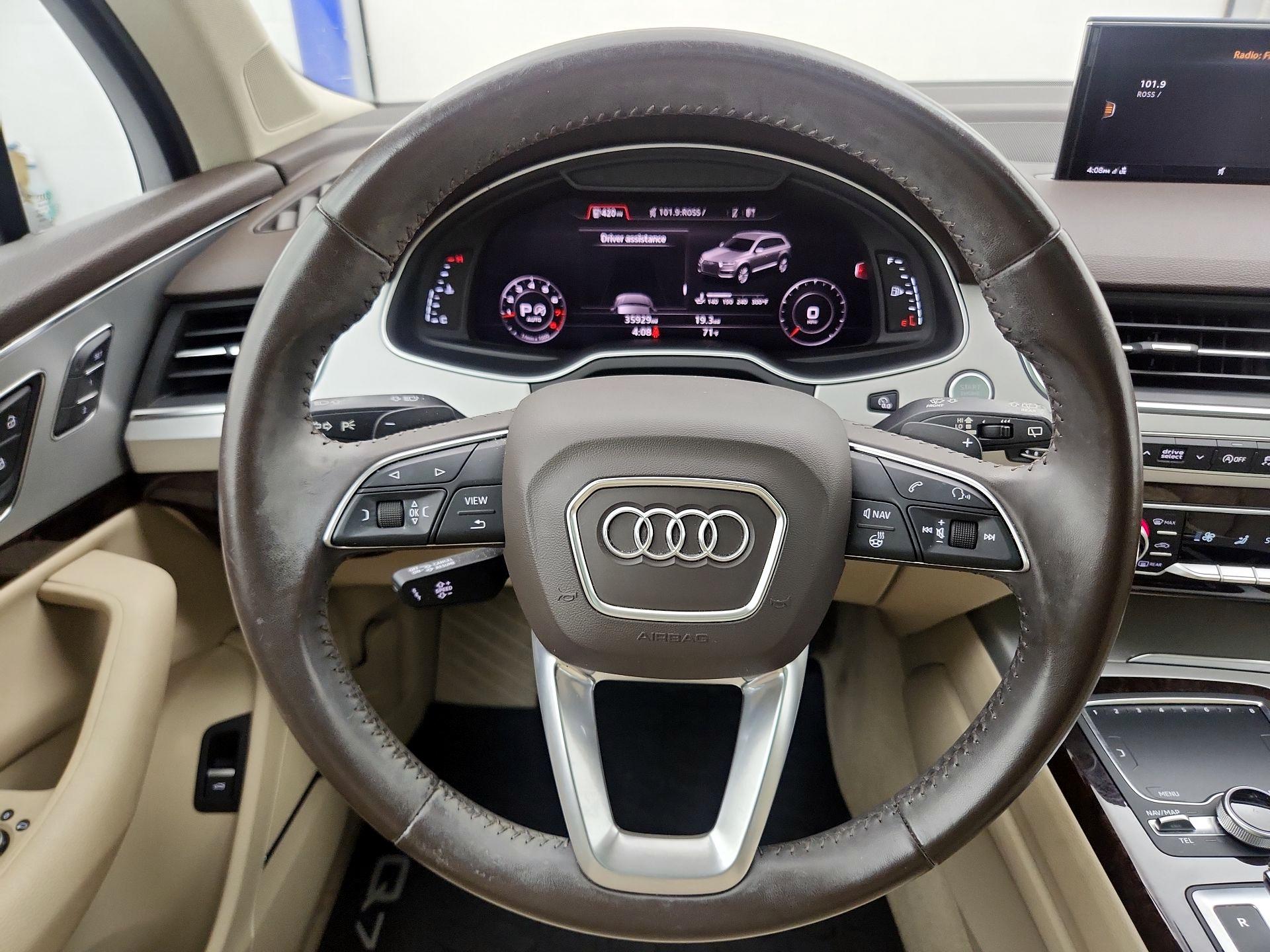 Thumbnail: 2019 Audi Q7 - 10