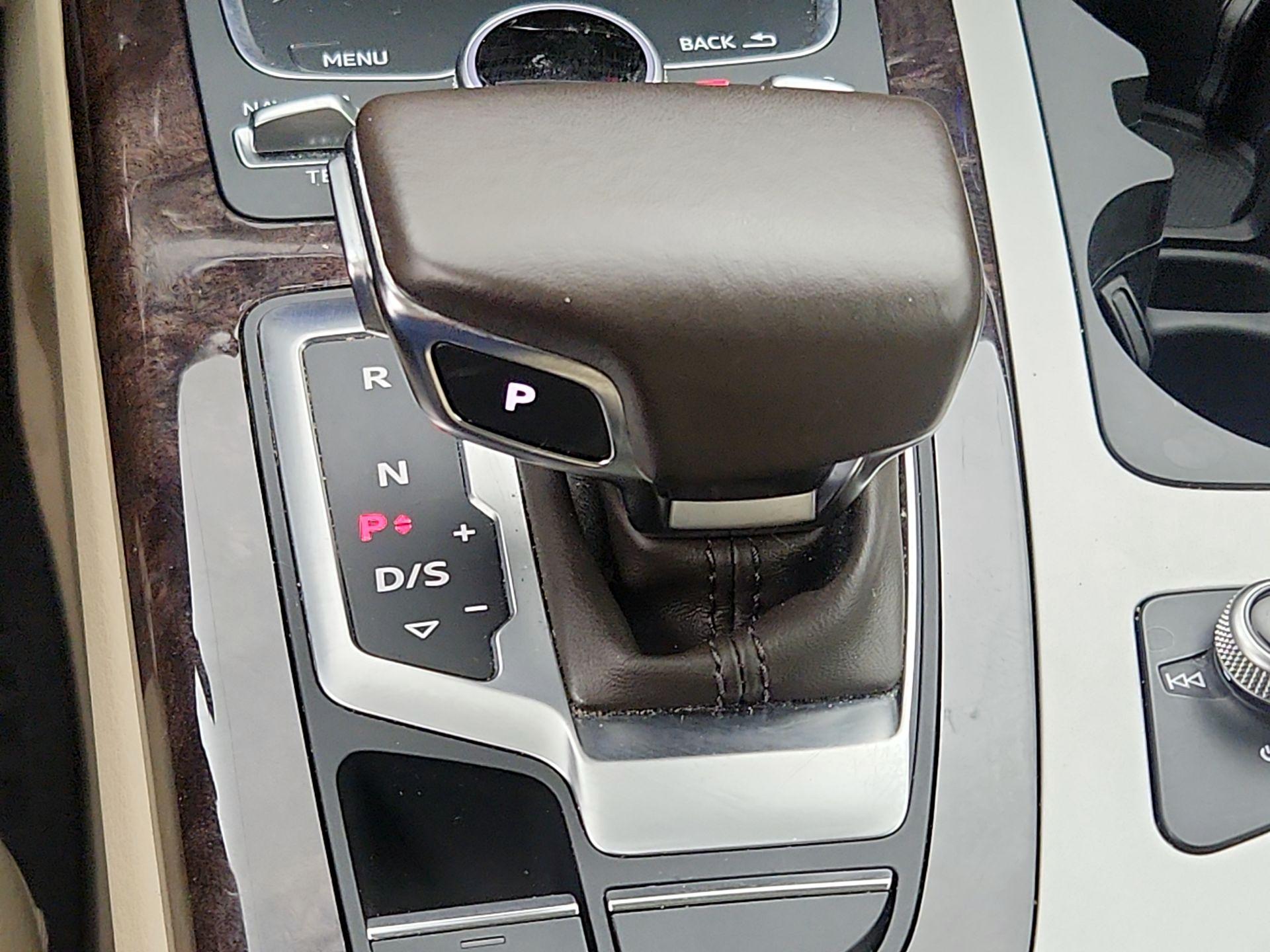 Thumbnail: 2019 Audi Q7 - 18