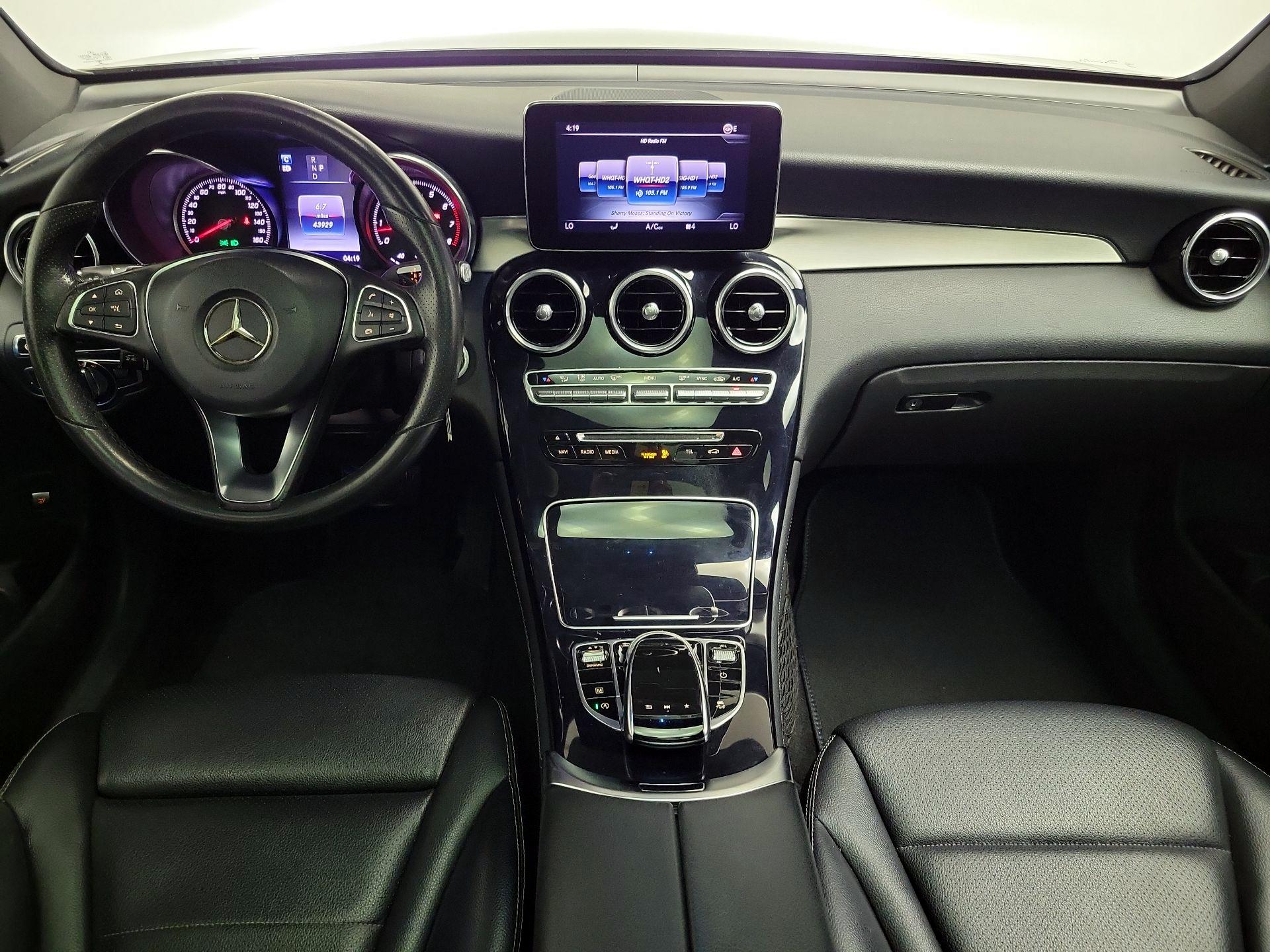 Thumbnail: 2017 Mercedes-Benz GLC - 9