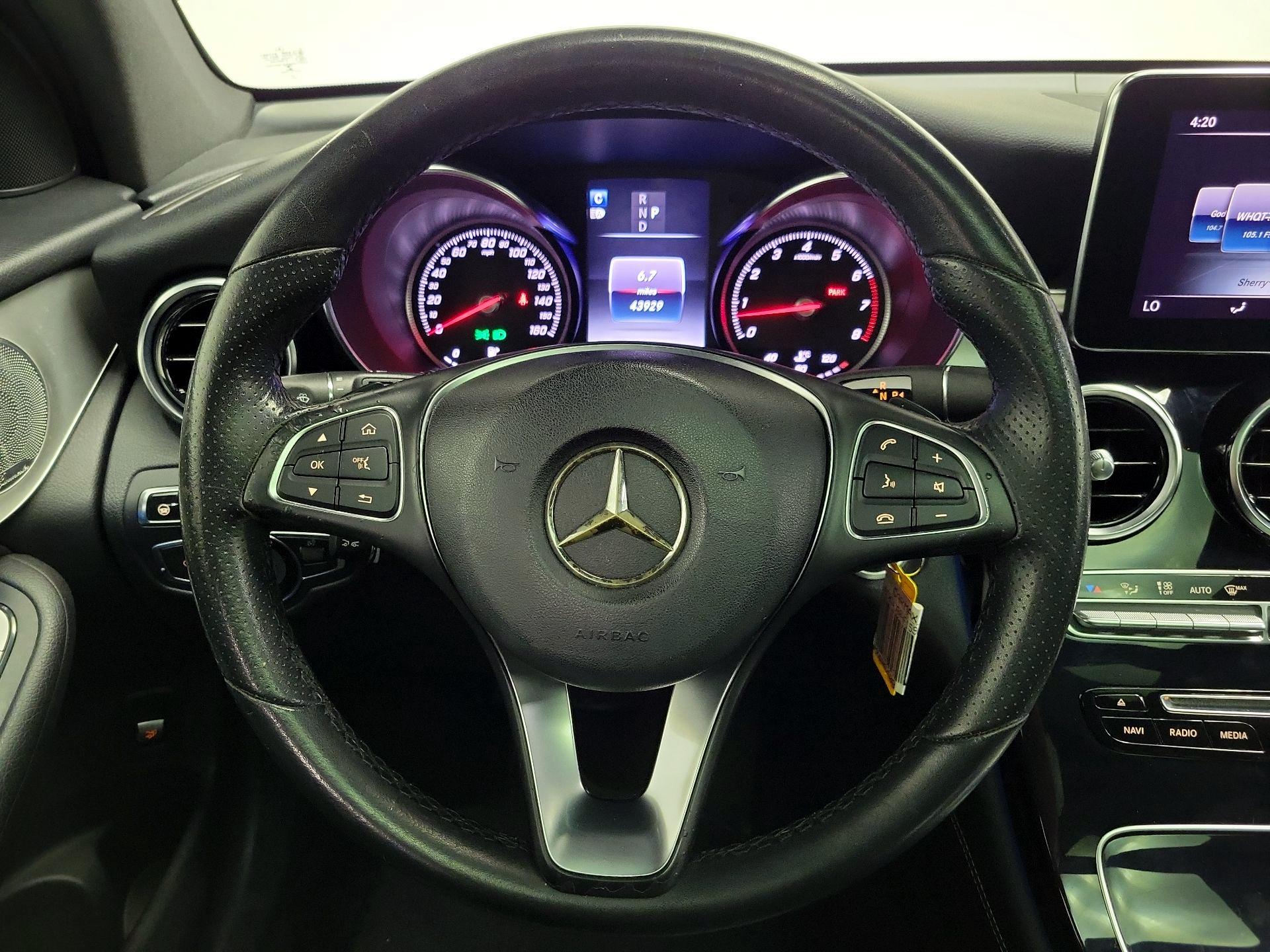 Thumbnail: 2017 Mercedes-Benz GLC - 10