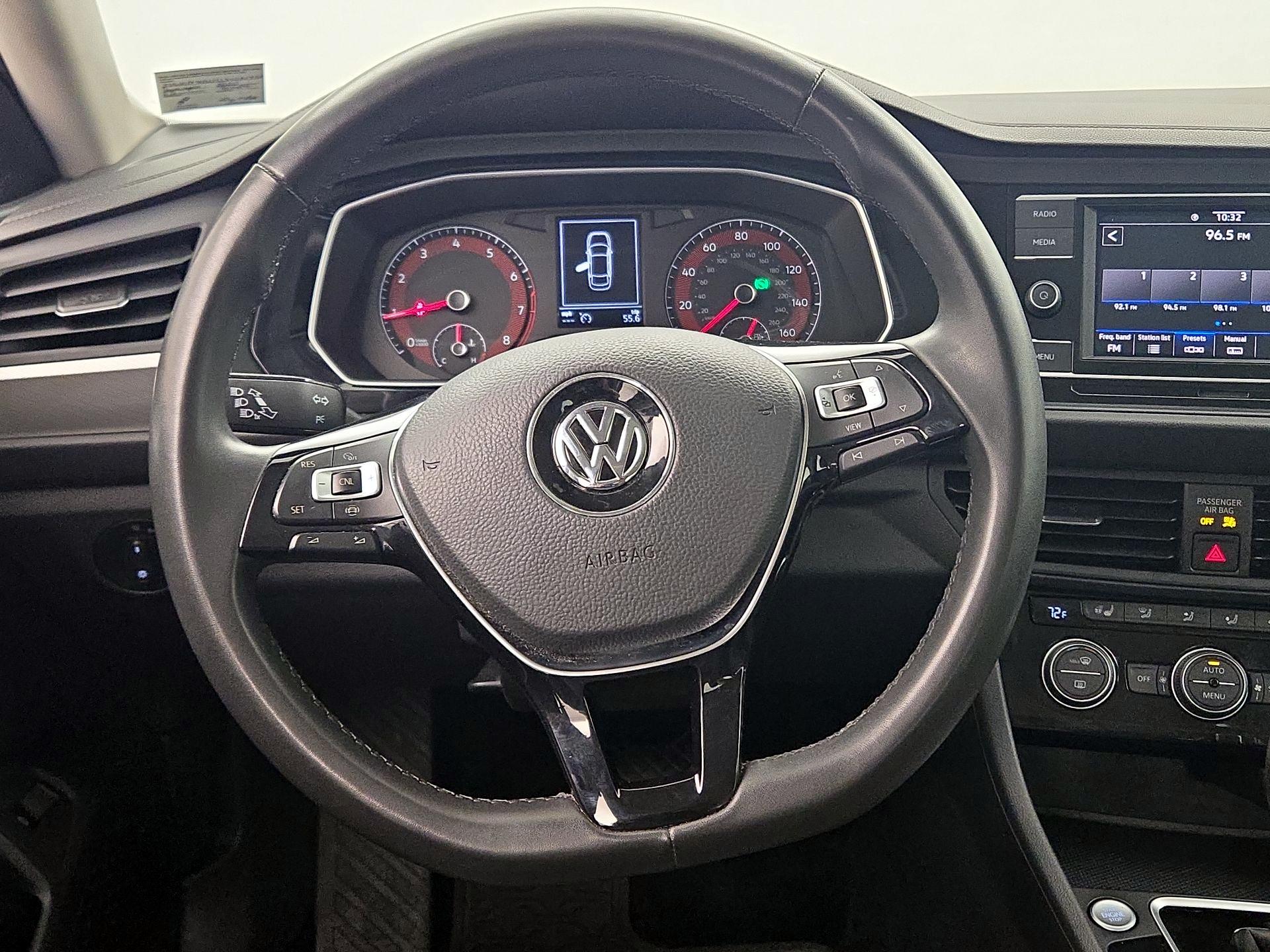 Thumbnail: 2020 Volkswagen Jetta - 10