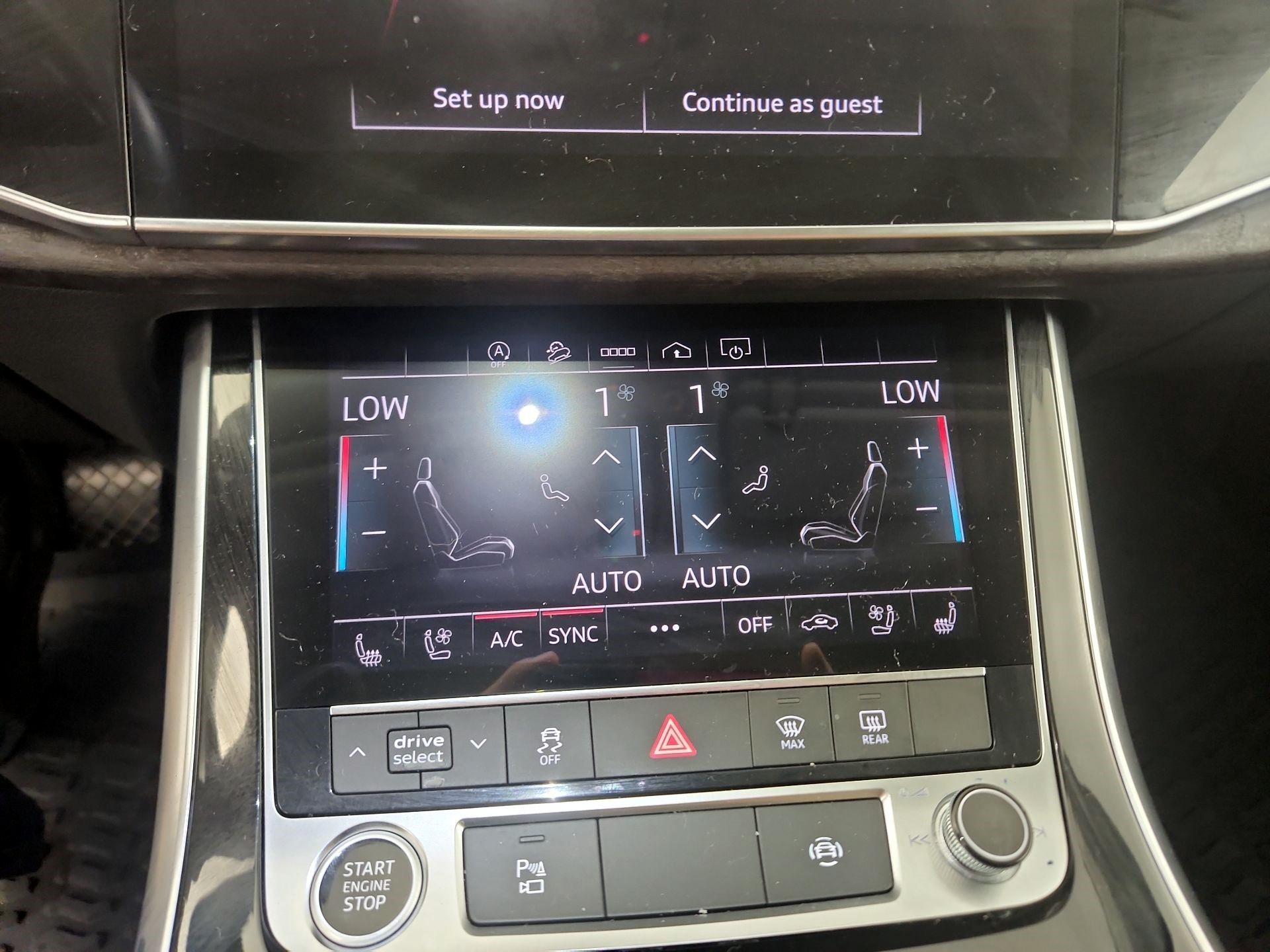 Thumbnail: 2021 Audi Q7 - 15