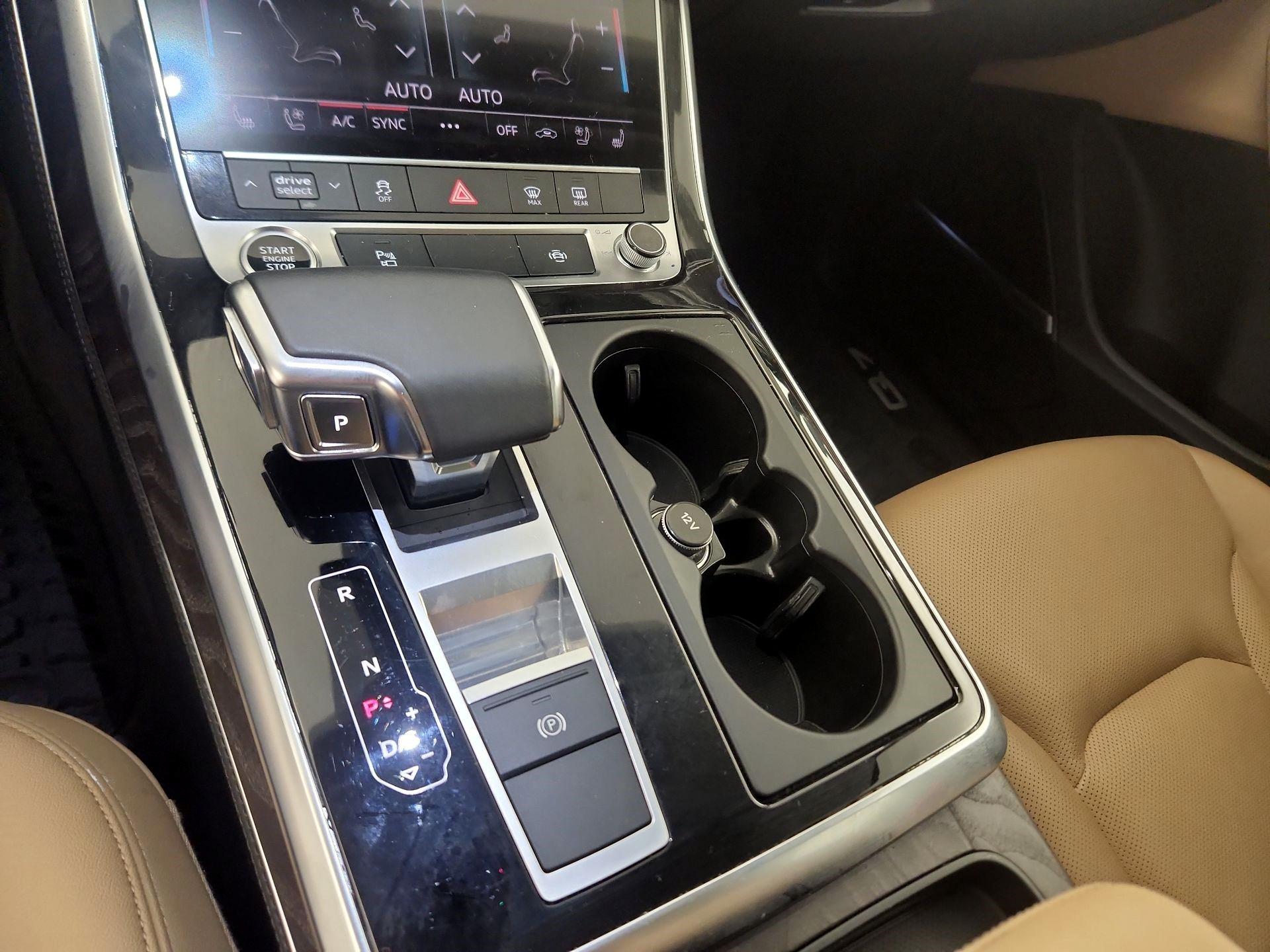 Thumbnail: 2021 Audi Q7 - 16