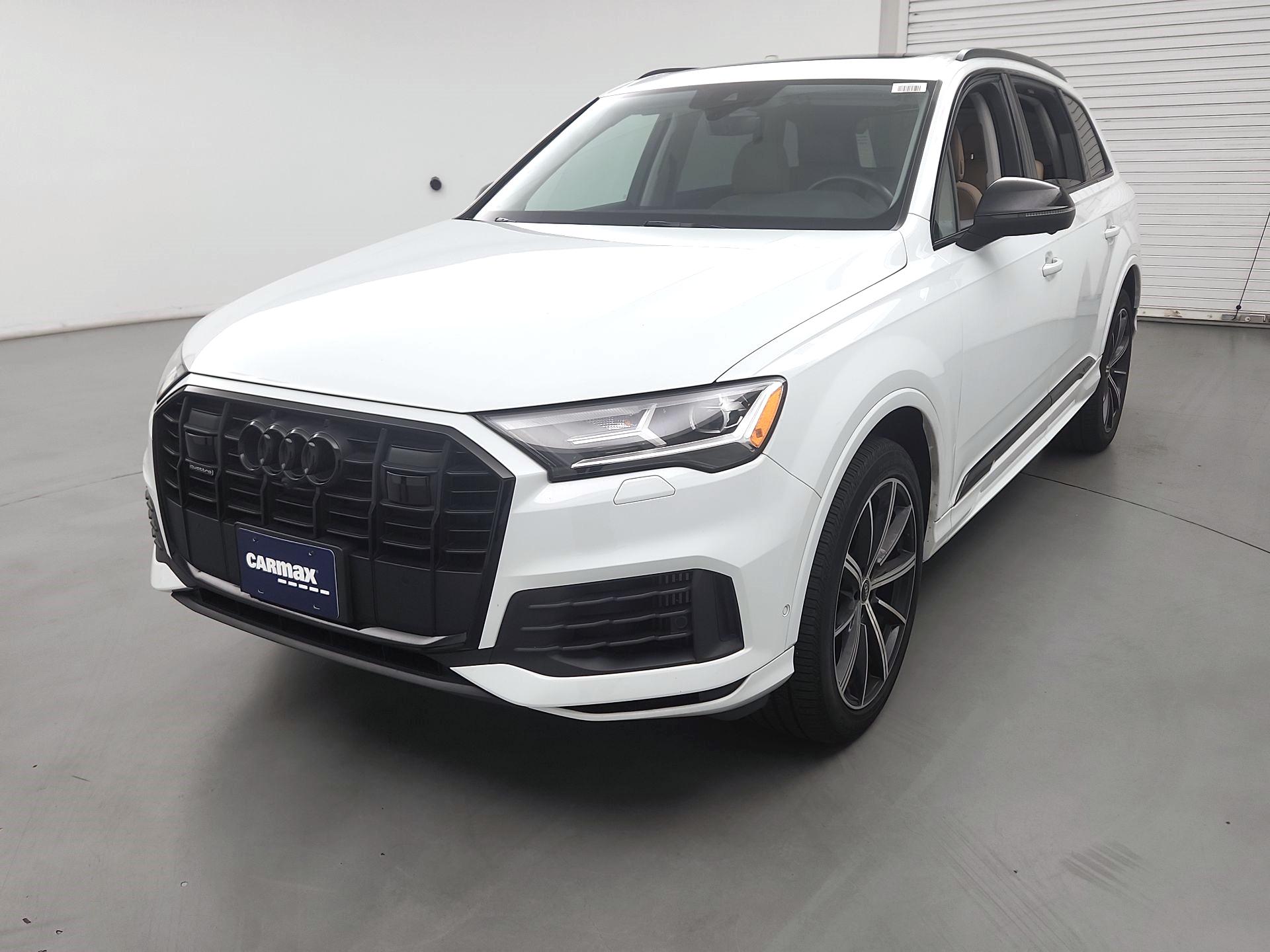 Thumbnail: 2021 Audi Q7 - 3