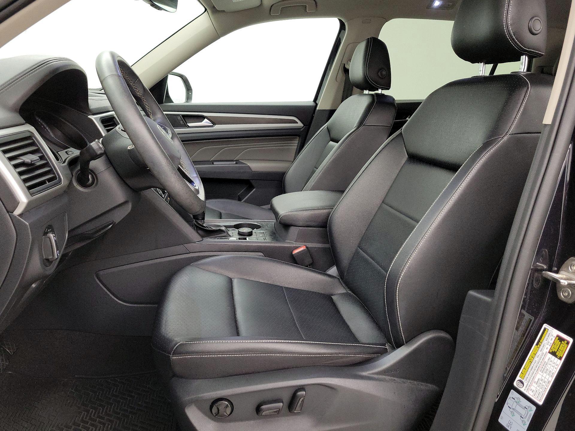 Thumbnail: 2021 Volkswagen Atlas - 11