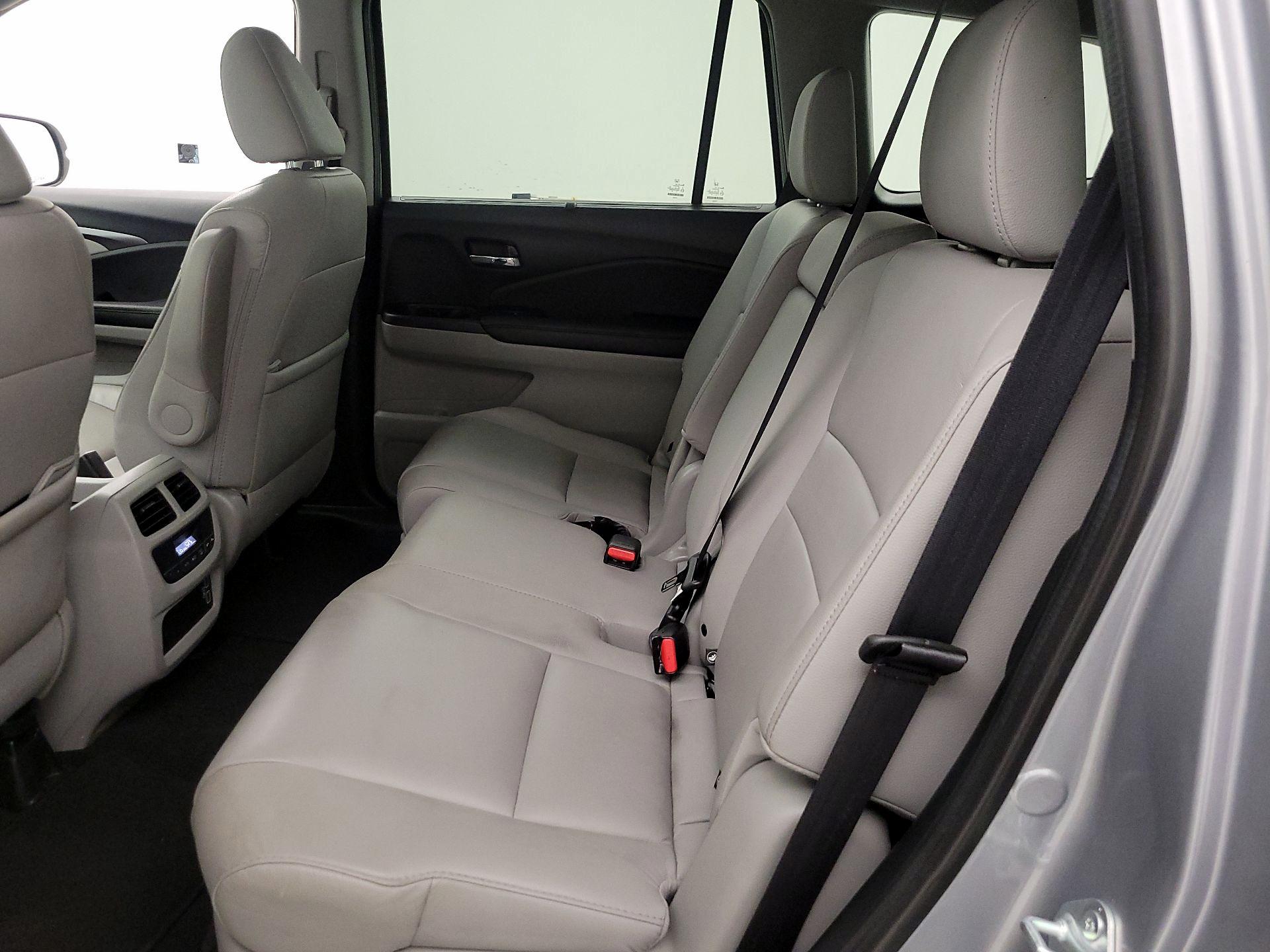 Thumbnail: 2022 Honda Pilot - 20