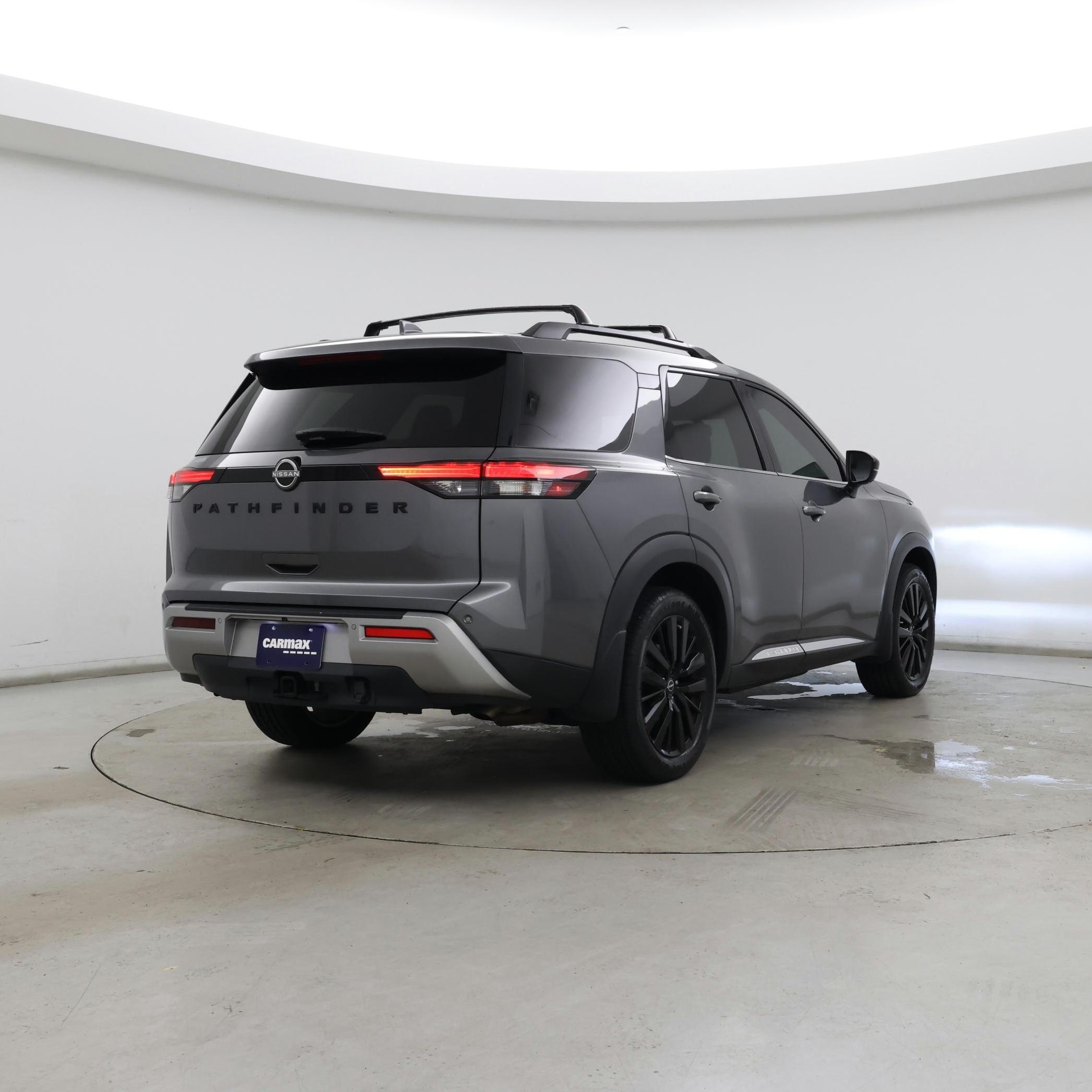 Thumbnail: 2022 Nissan Pathfinder - 8