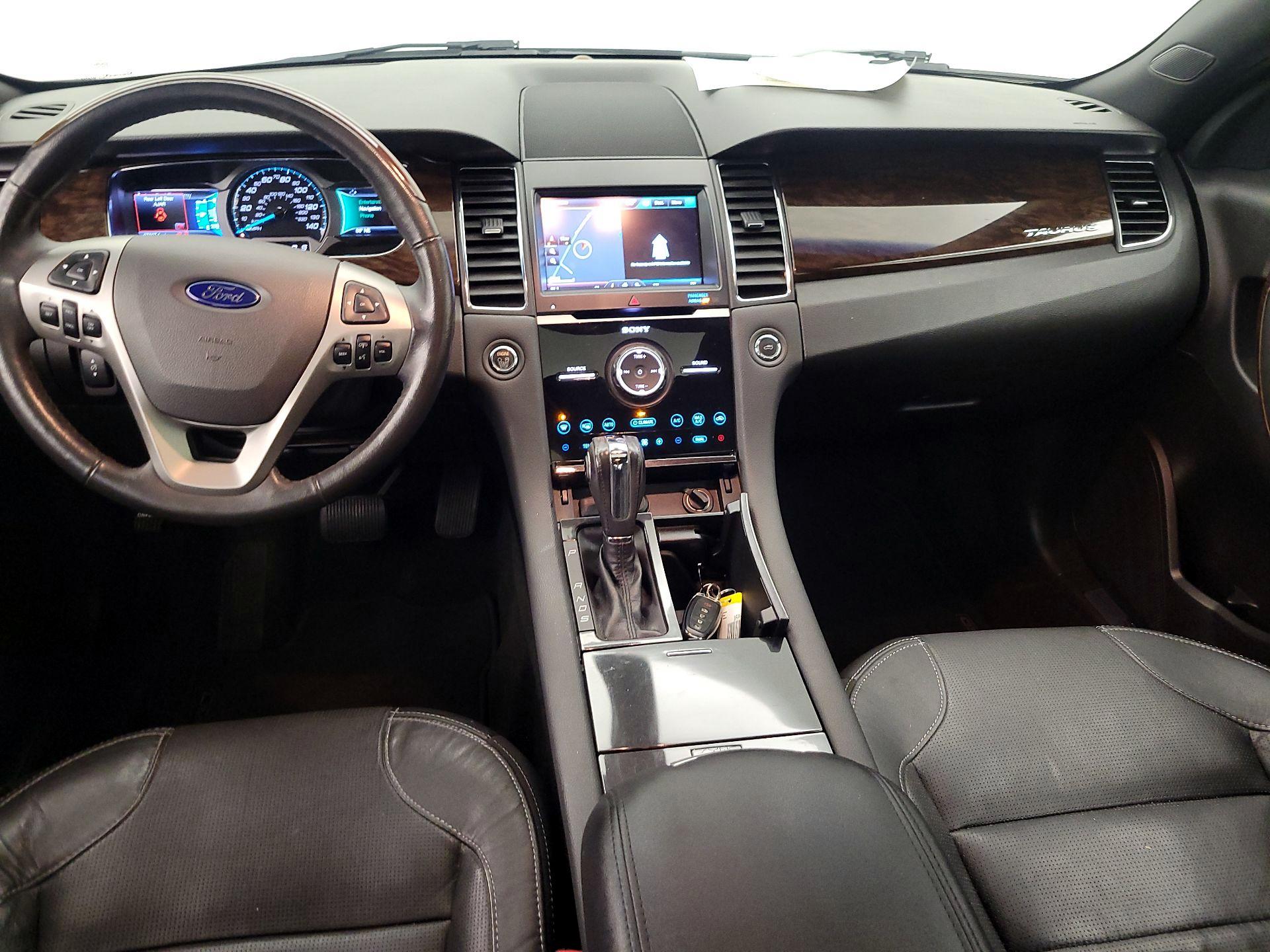 Thumbnail: 2014 Ford Taurus - 9