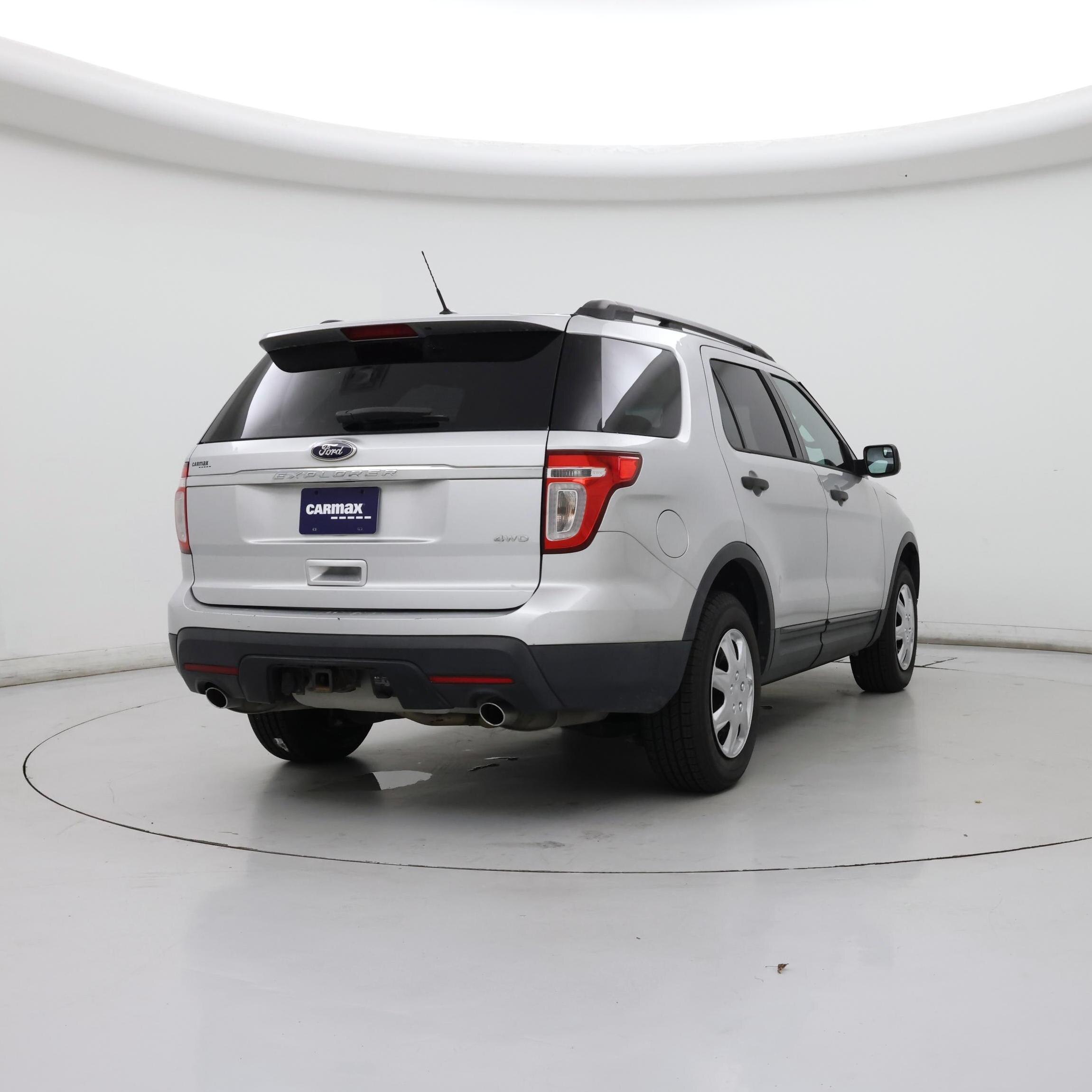Thumbnail: 2014 Ford Explorer - 8