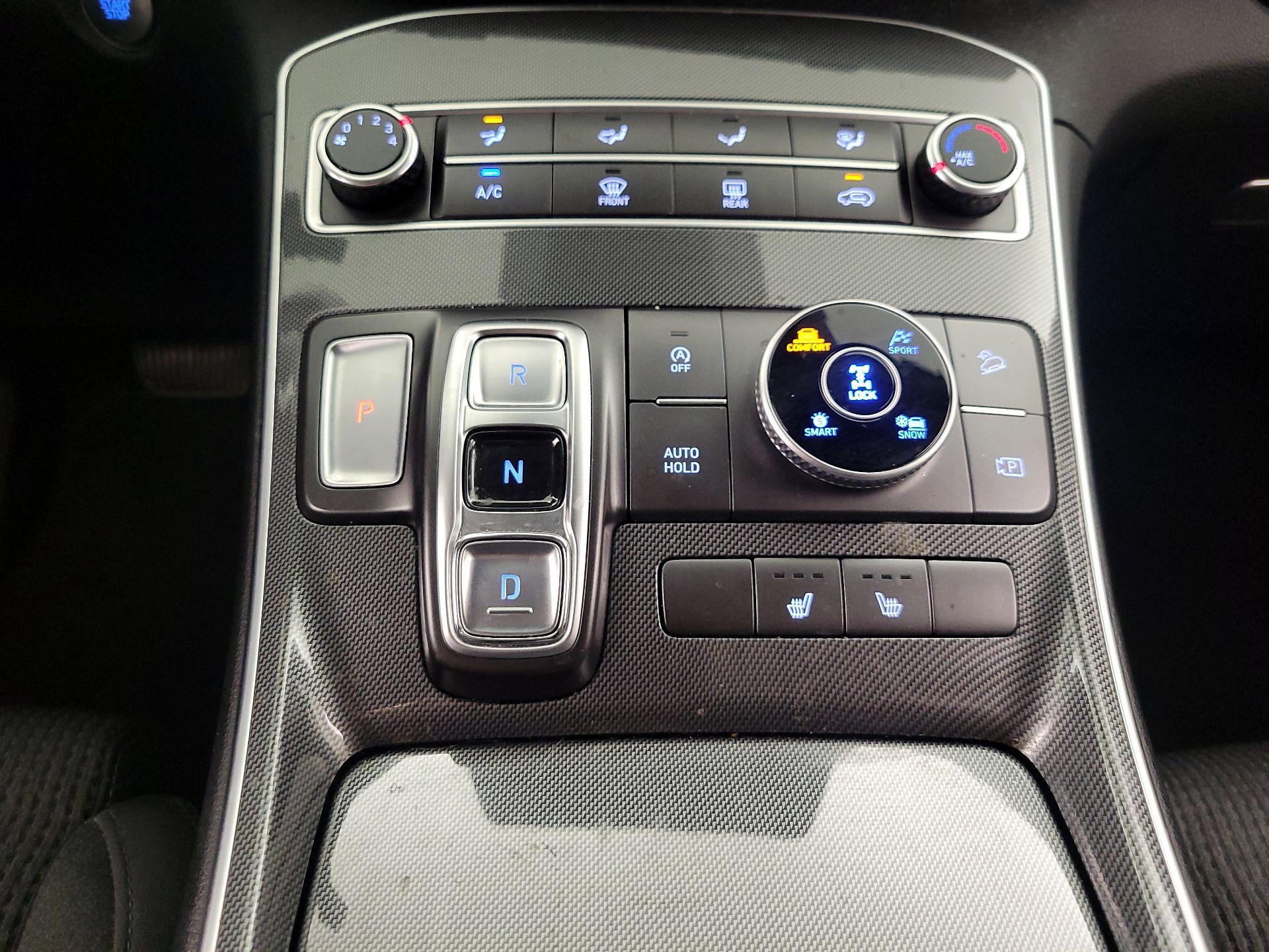 Thumbnail: 2022 Hyundai Santa Fe - 17