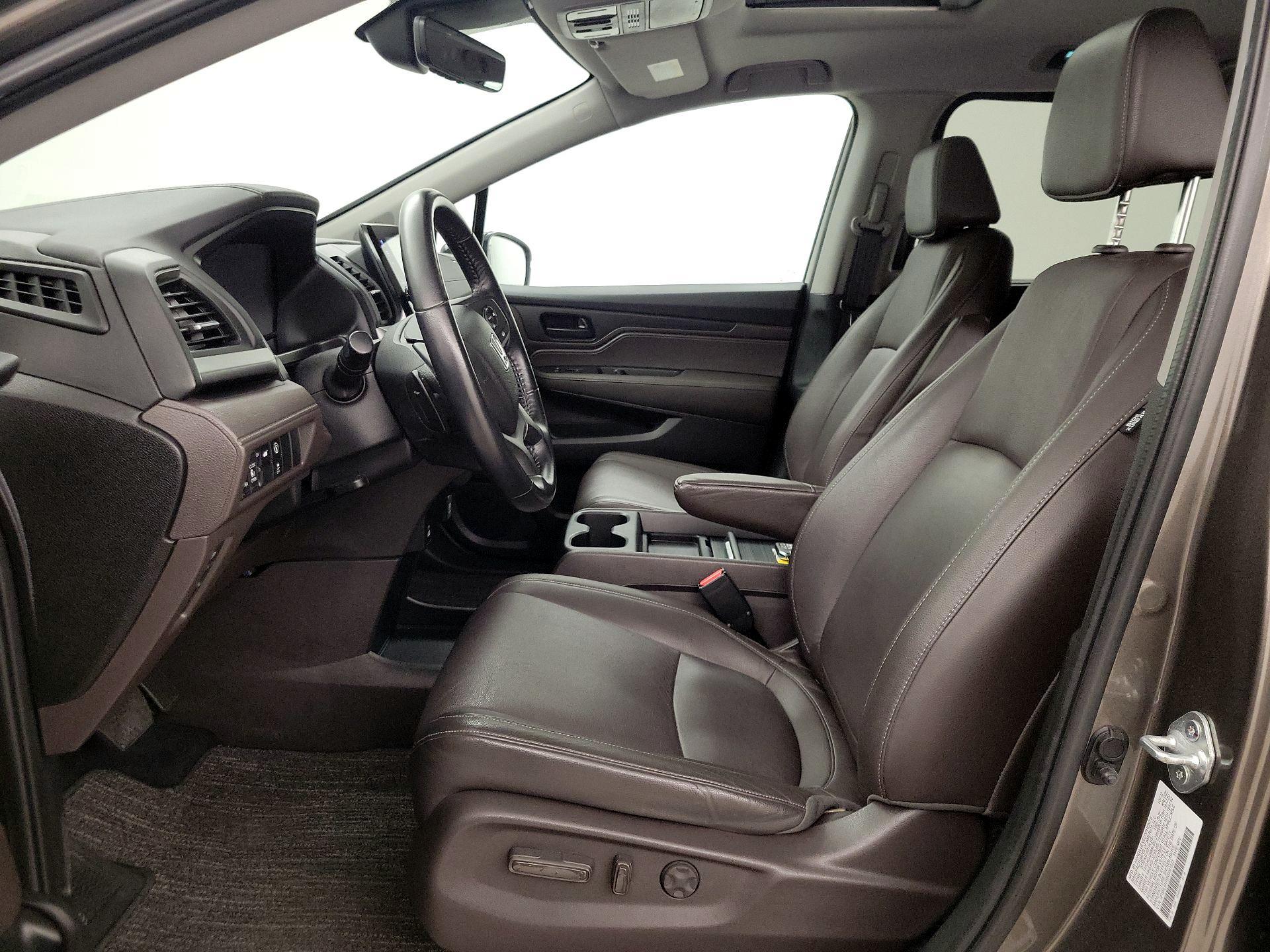 Thumbnail: 2022 Honda Odyssey - 11
