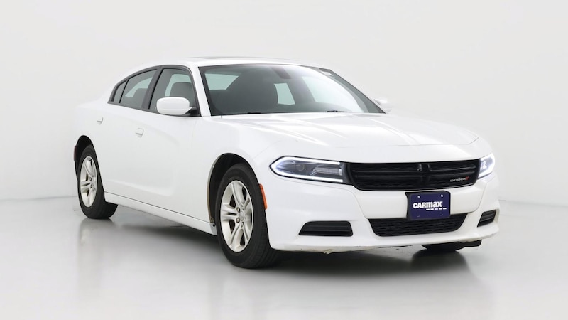 2019 Dodge Charger SXT Hero Image