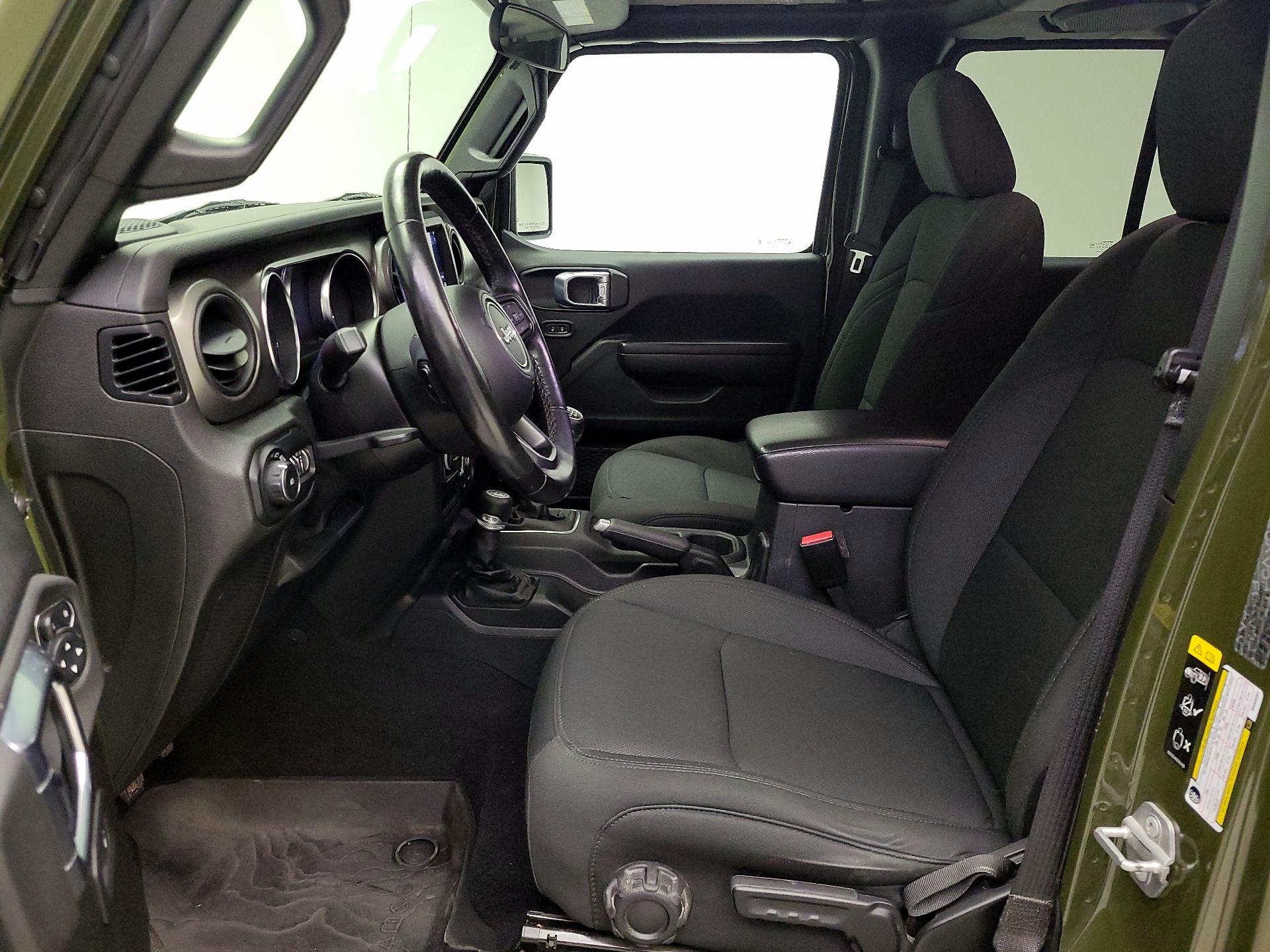 Thumbnail: 2021 Jeep Wrangler - 11