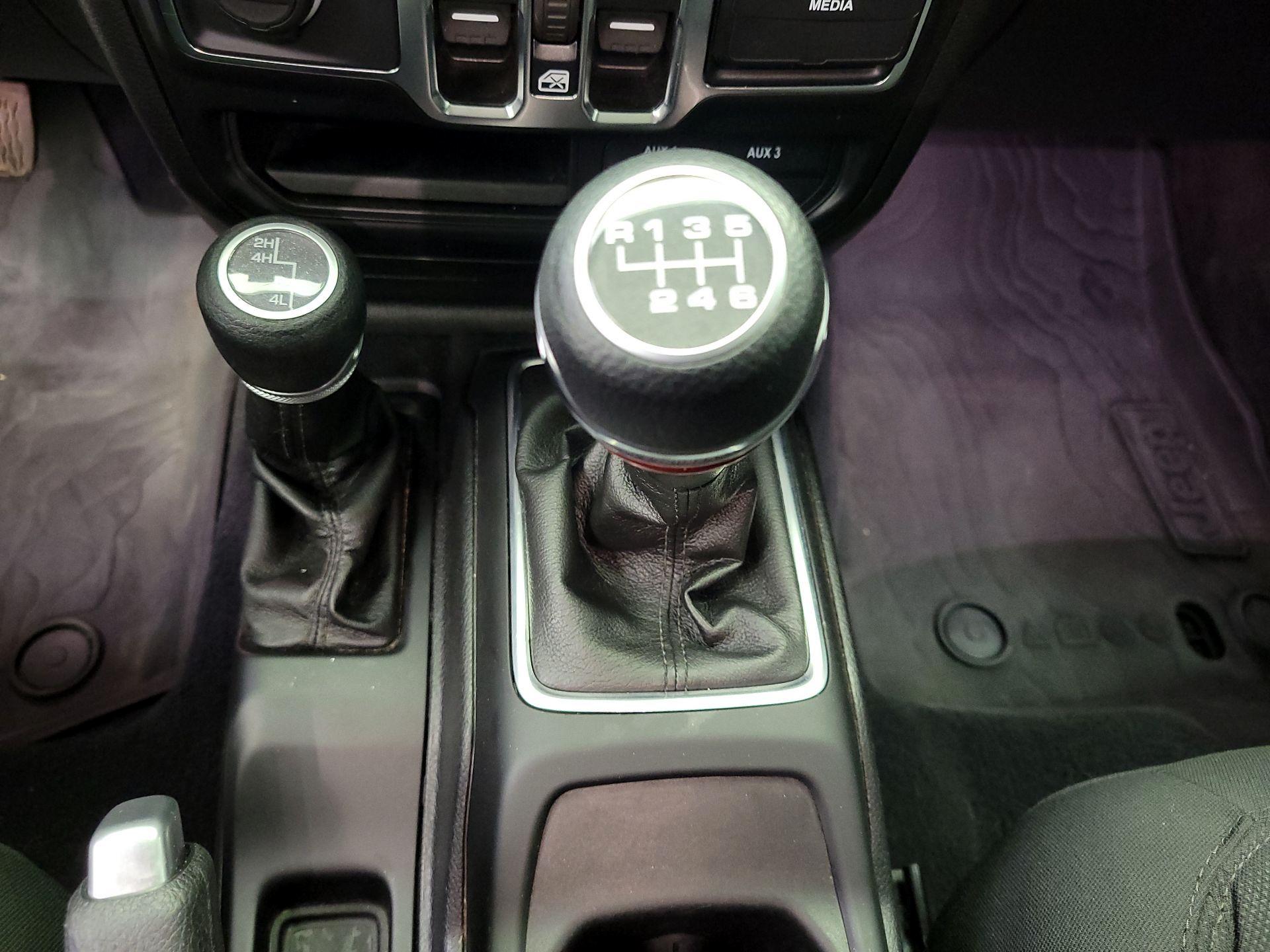 Thumbnail: 2021 Jeep Wrangler - 17
