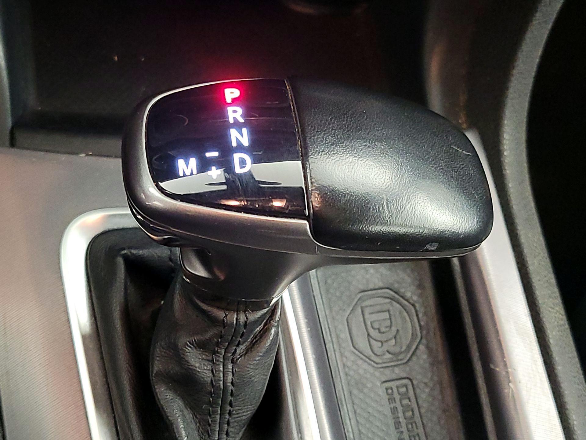 Thumbnail: 2019 Dodge Charger - 17