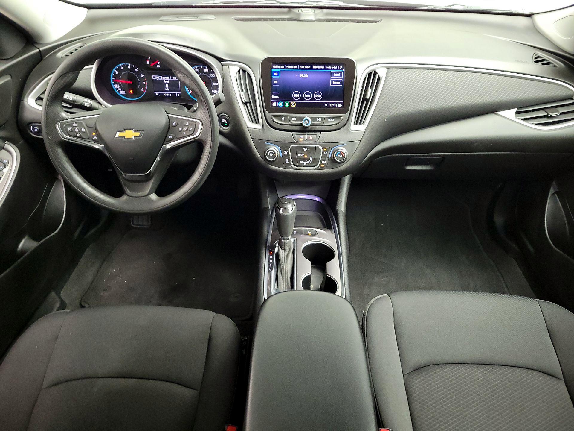 Thumbnail: 2020 Chevrolet Malibu - 9