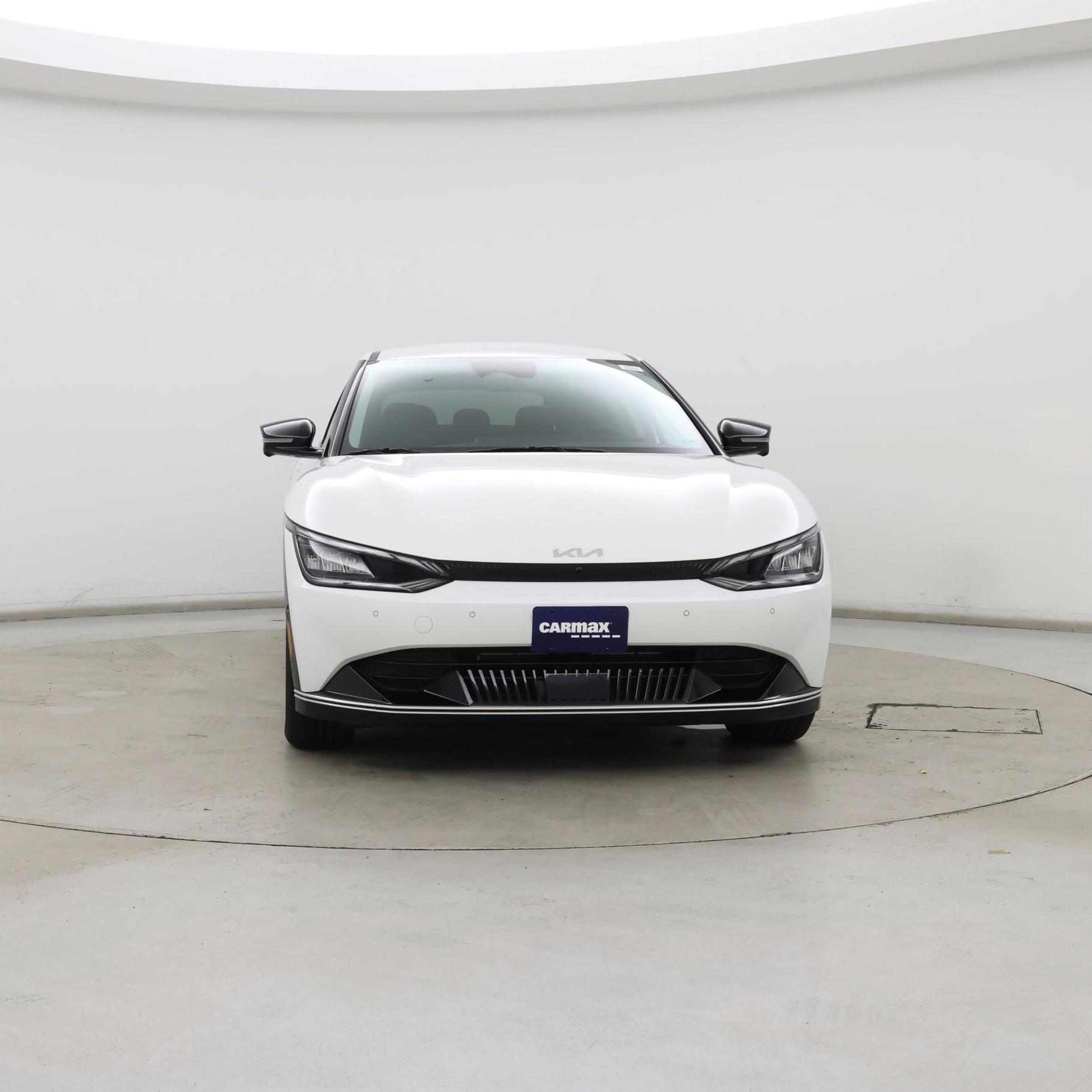 Thumbnail: 2022 Kia EV6 - 5
