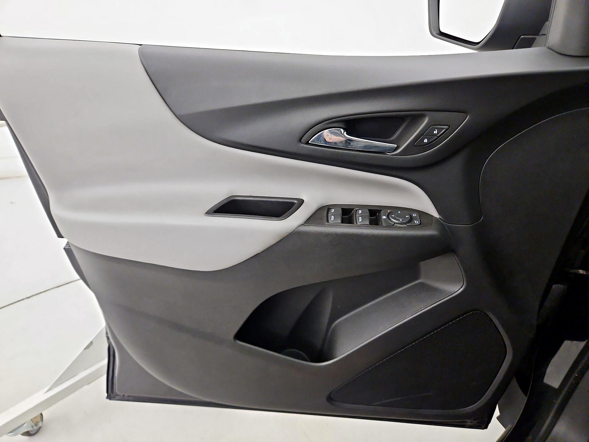 Thumbnail: 2023 Chevrolet Equinox - 12
