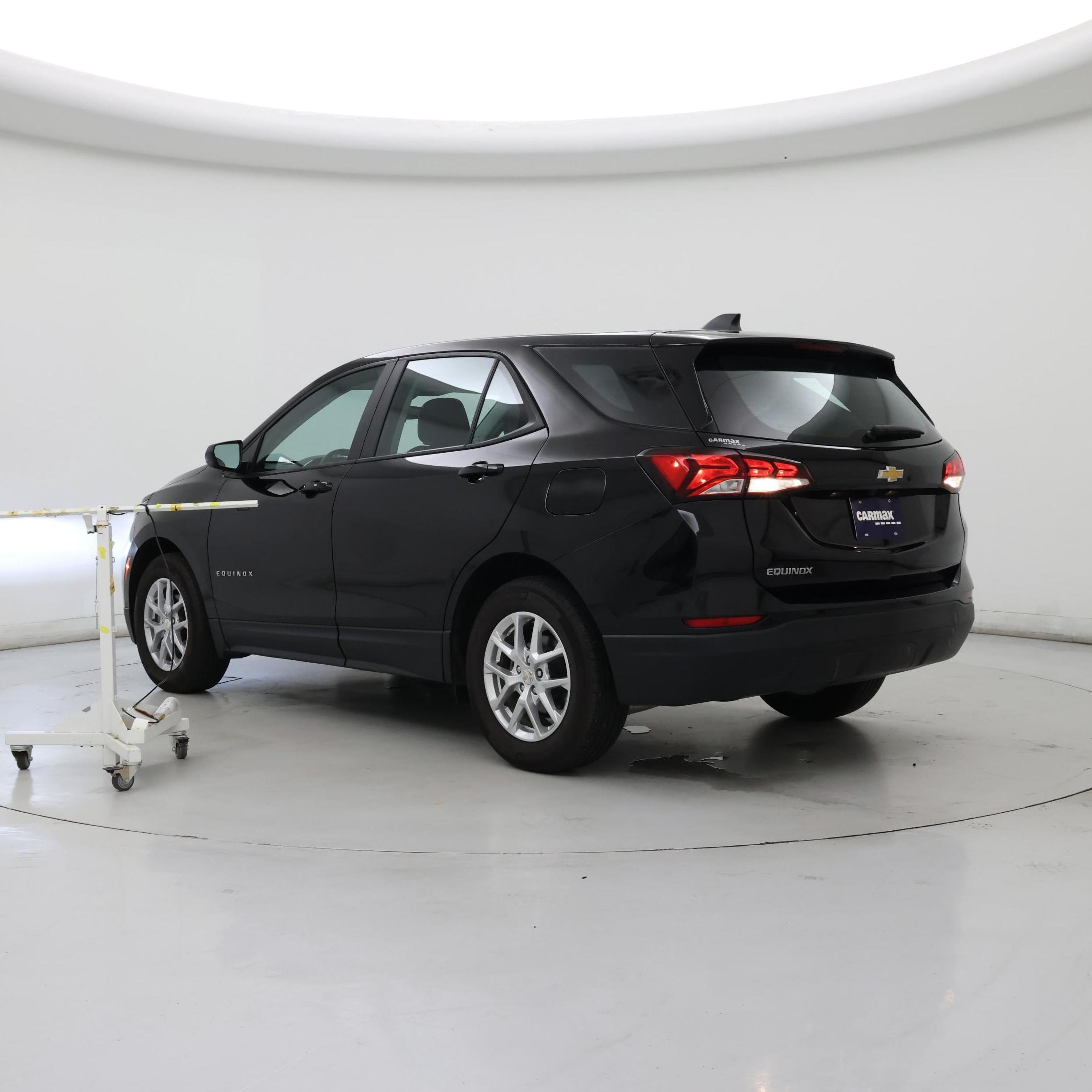 Thumbnail: 2023 Chevrolet Equinox - 2