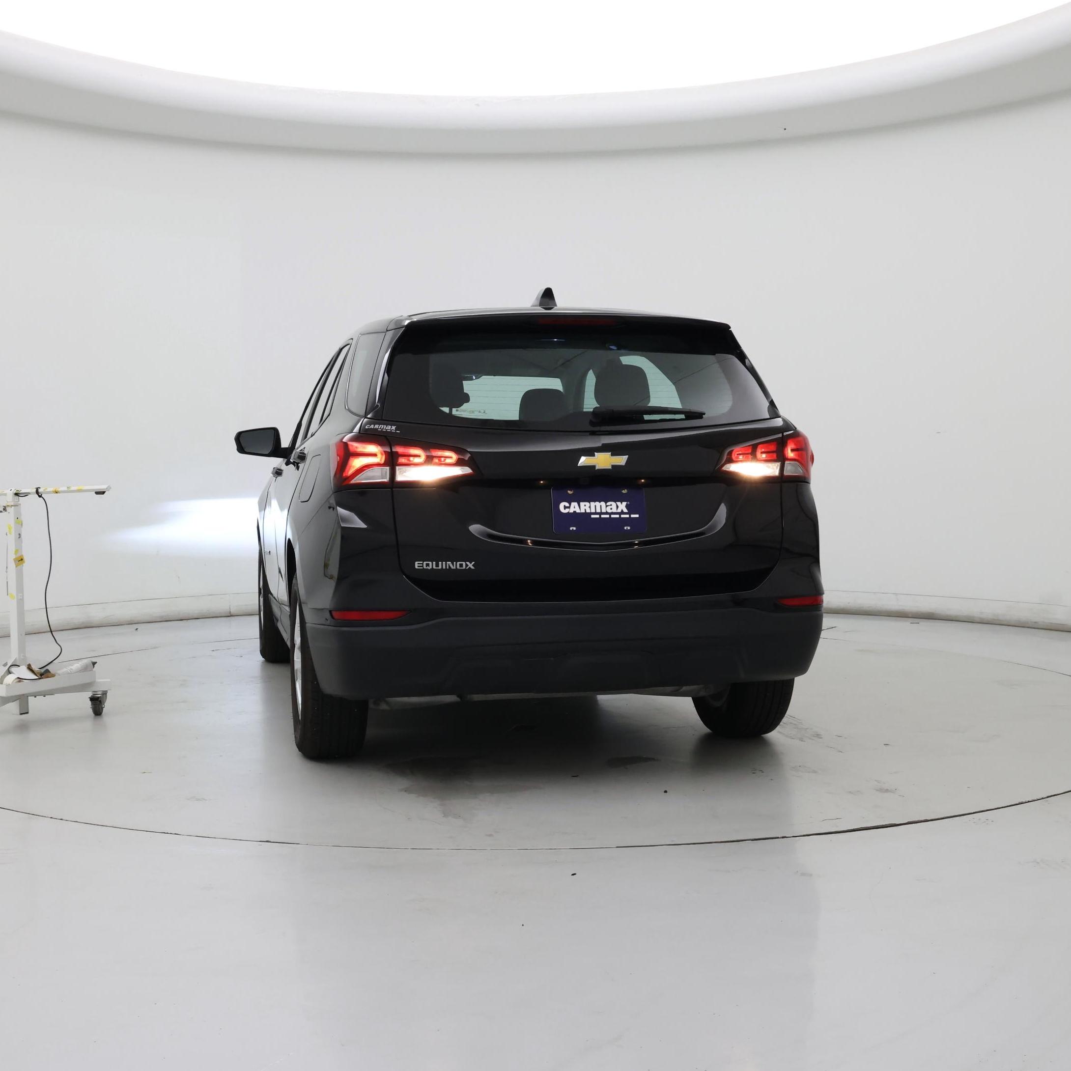 Thumbnail: 2023 Chevrolet Equinox - 6