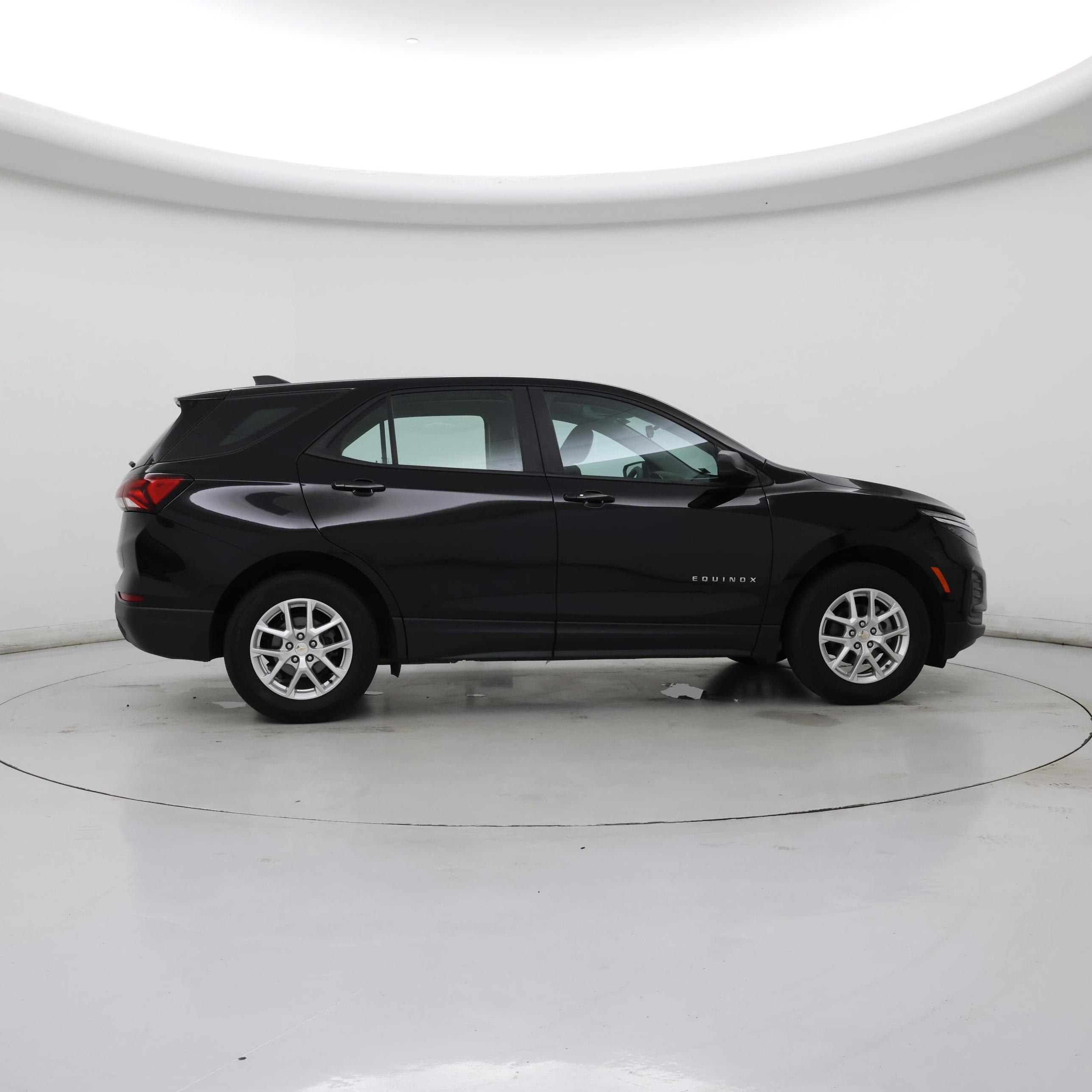 Thumbnail: 2023 Chevrolet Equinox - 7