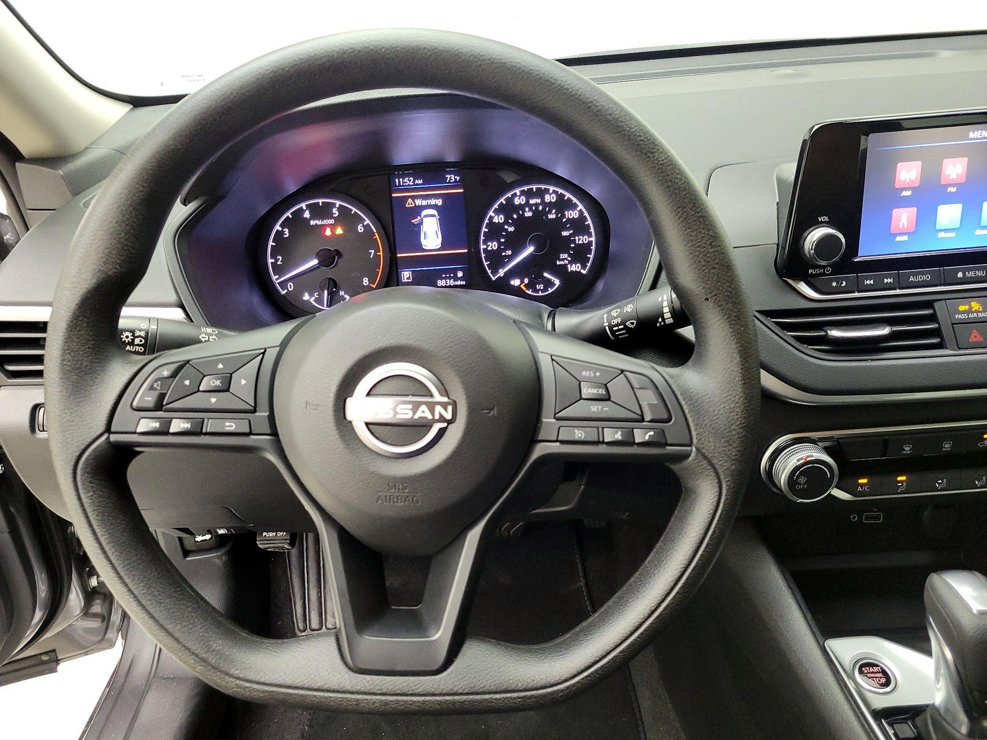 Thumbnail: 2024 Nissan Altima - 10