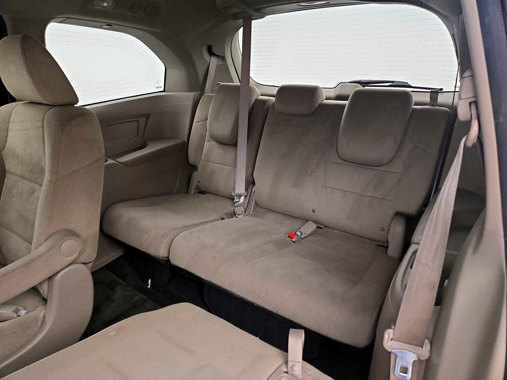 Thumbnail: 2016 Honda Odyssey - 20
