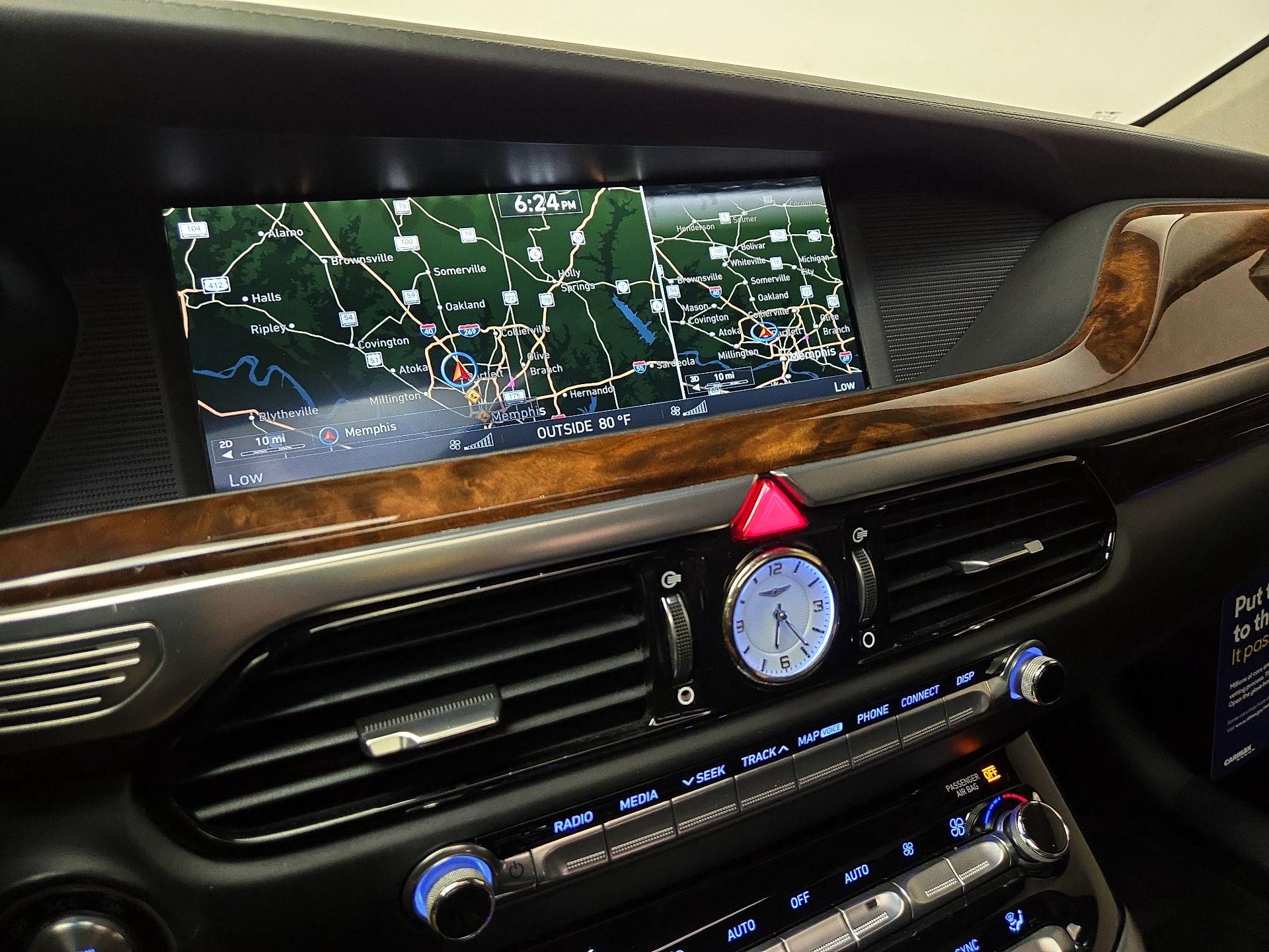 Thumbnail: 2019 Genesis G90 - 14