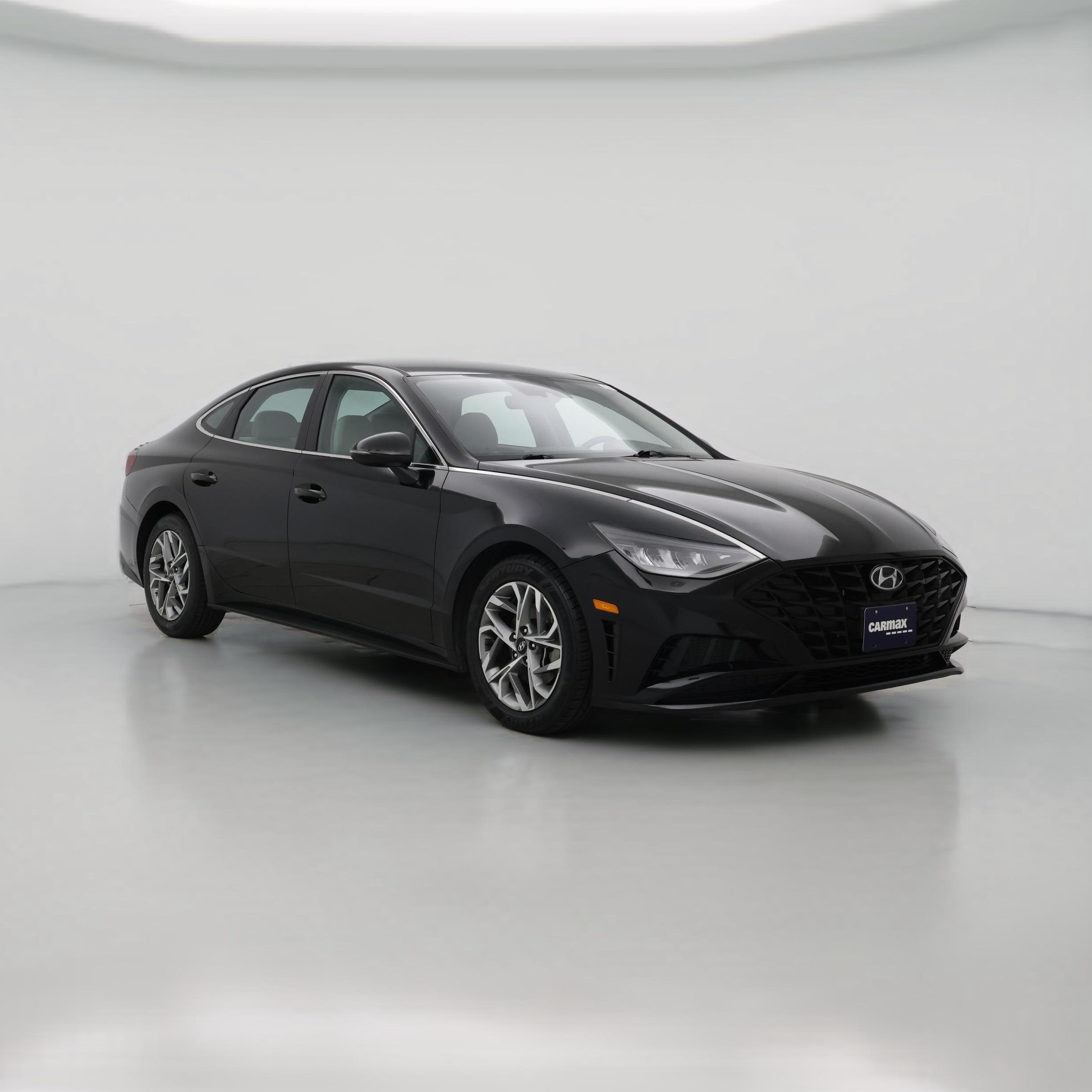Thumbnail: 2023 Hyundai Sonata - 1