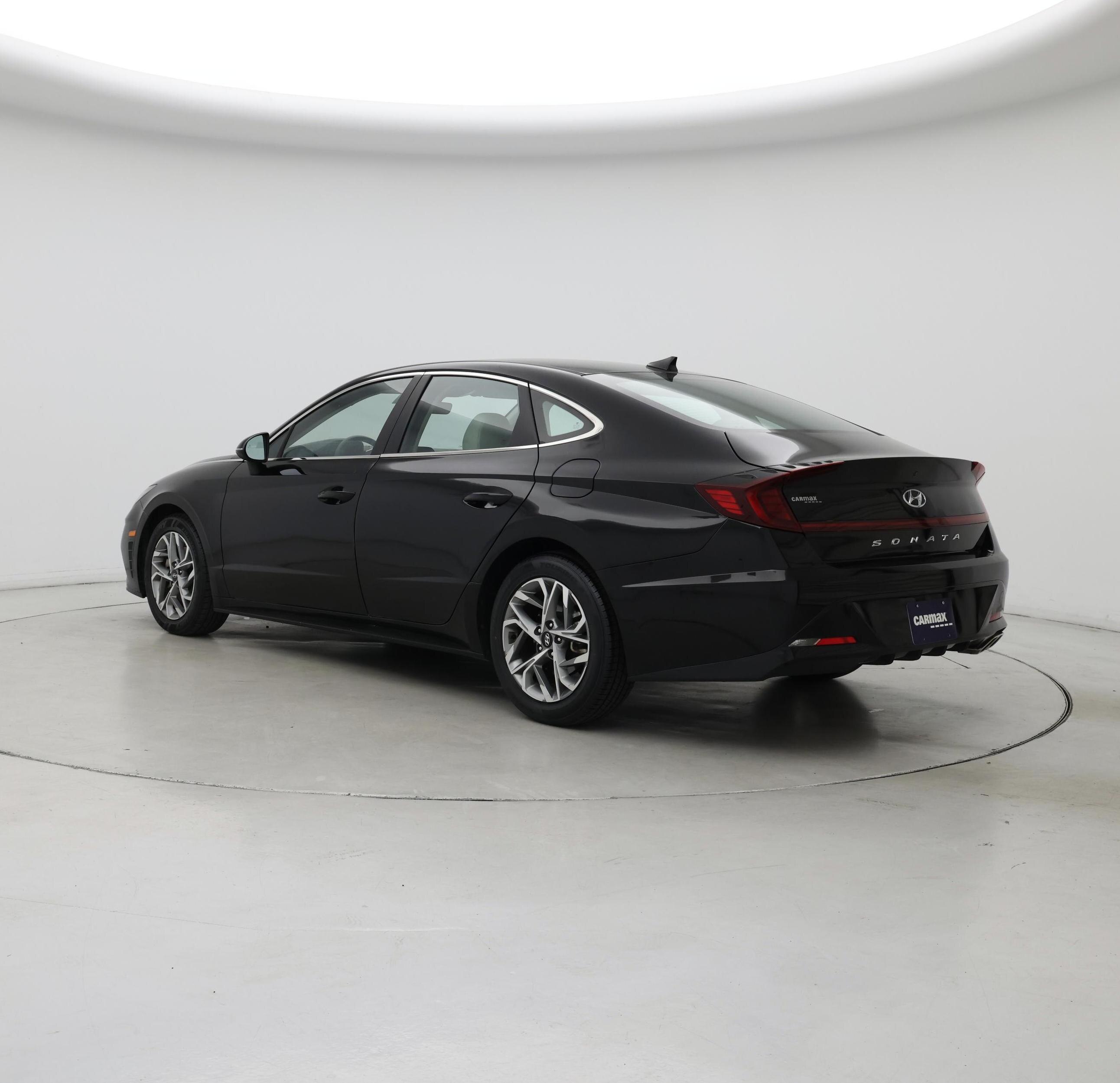 Thumbnail: 2023 Hyundai Sonata - 2