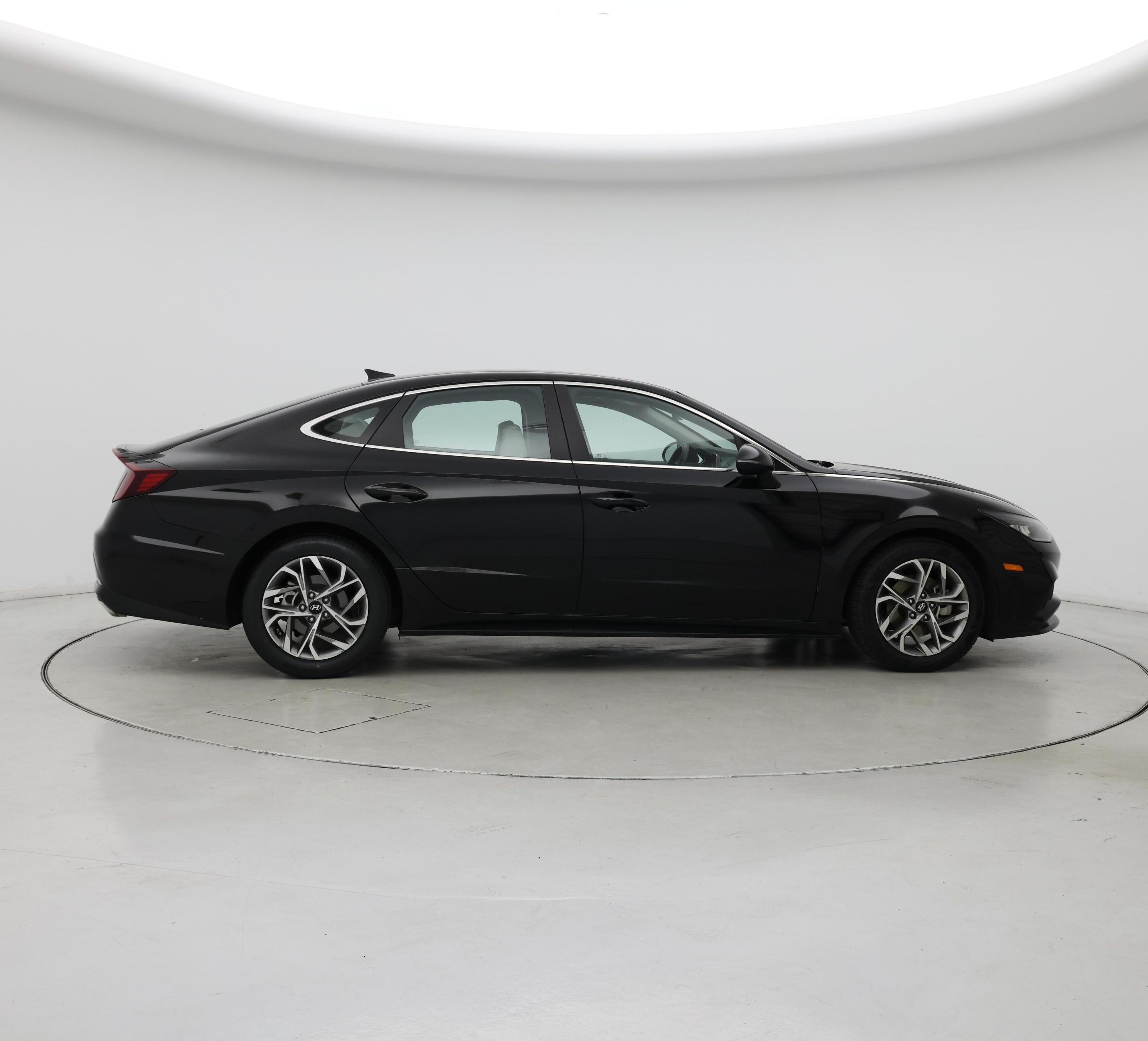 Thumbnail: 2023 Hyundai Sonata - 7