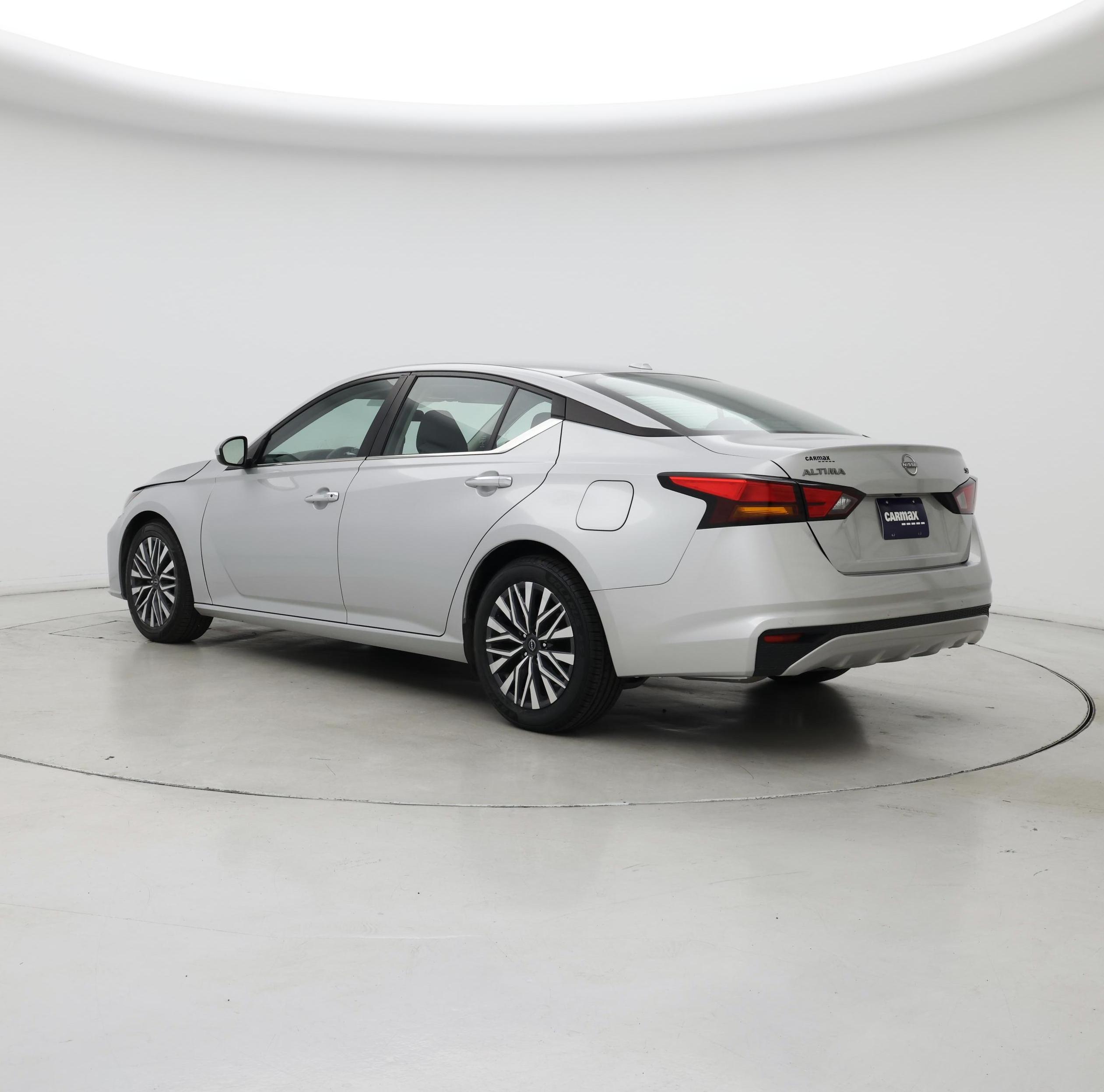 Thumbnail: 2023 Nissan Altima - 2