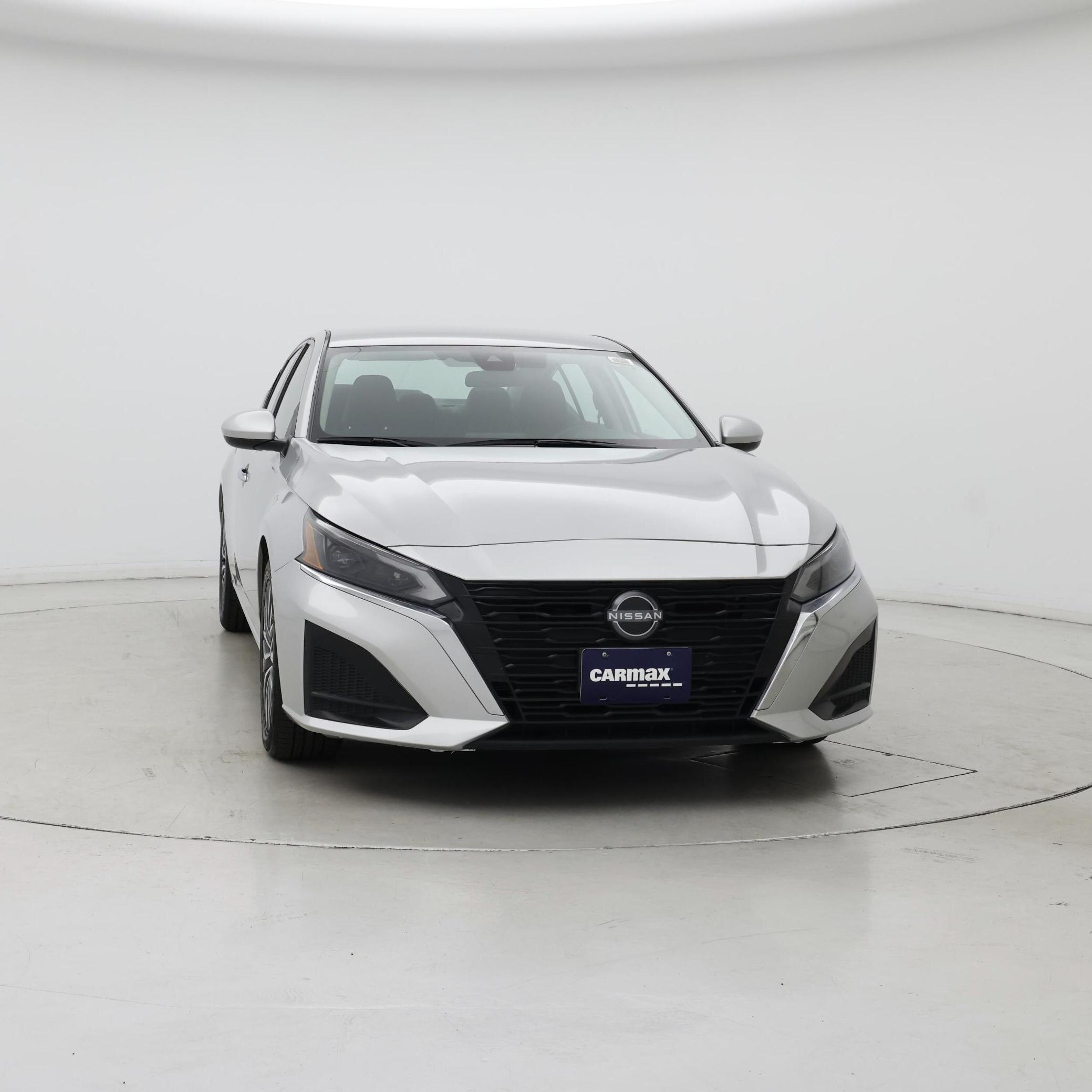 Thumbnail: 2023 Nissan Altima - 5