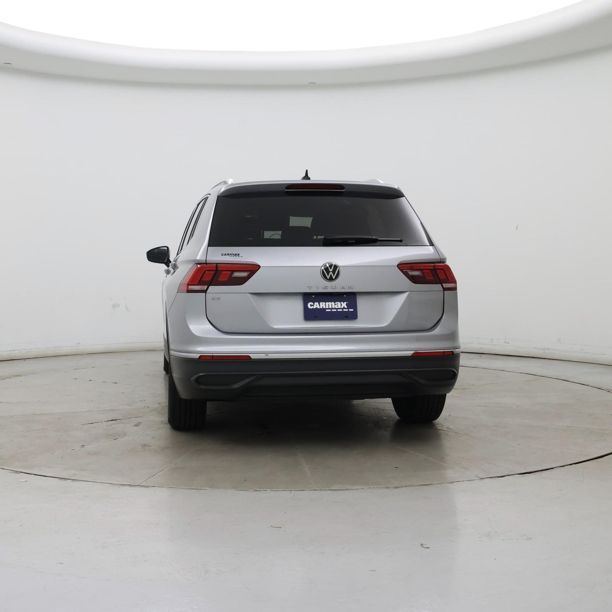 Thumbnail: 2022 Volkswagen Tiguan - 6